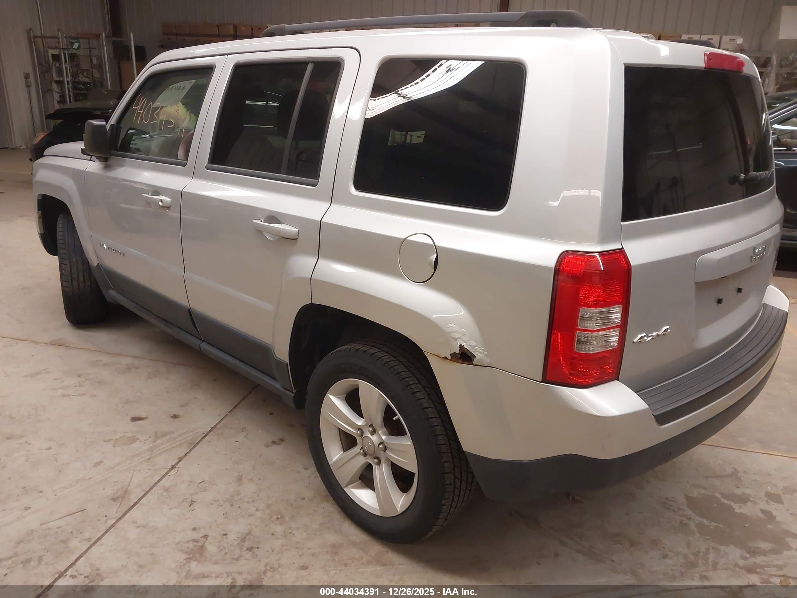 JEEP PATRIOT image 3