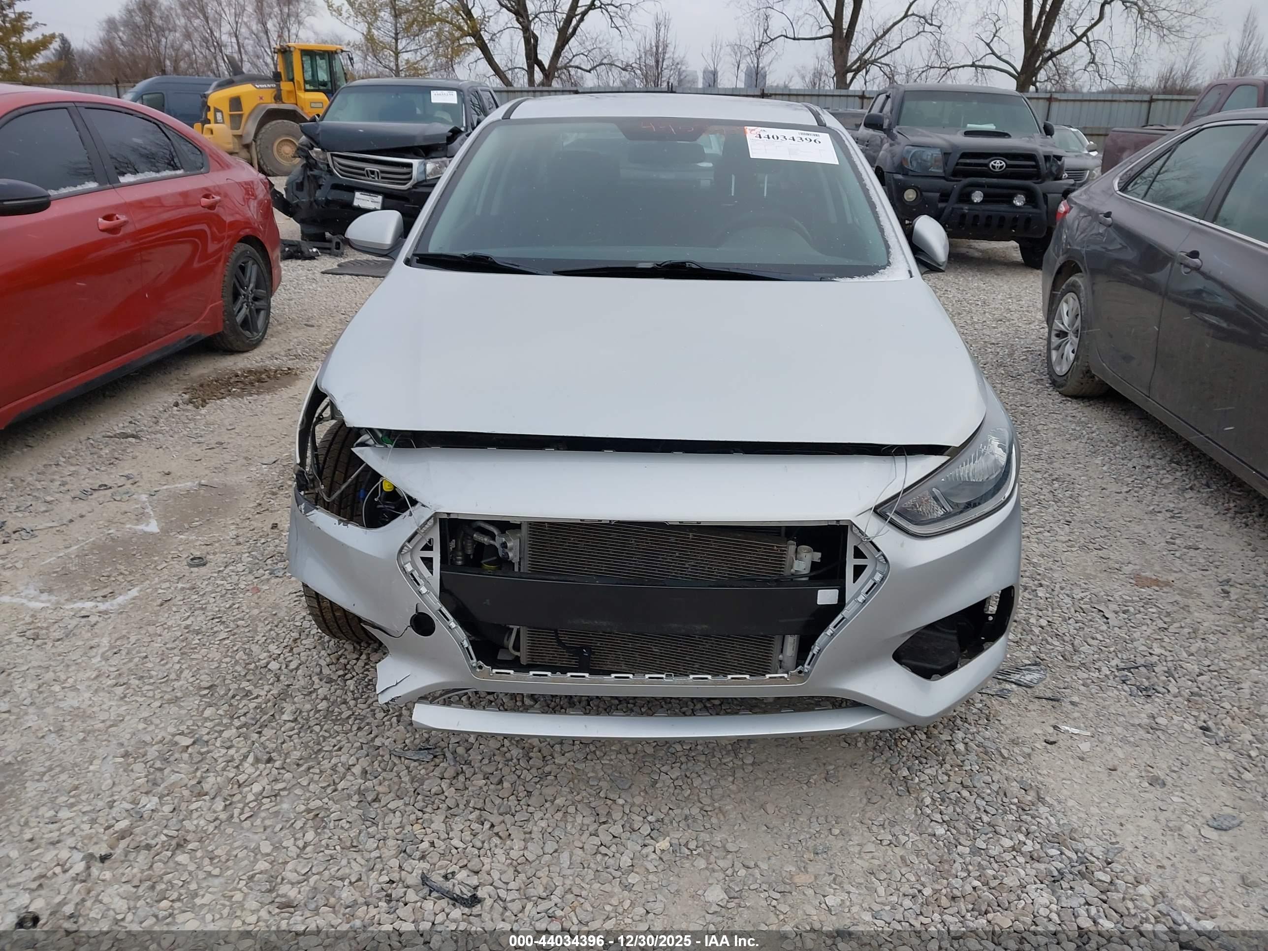 HYUNDAI ACCENT image 6