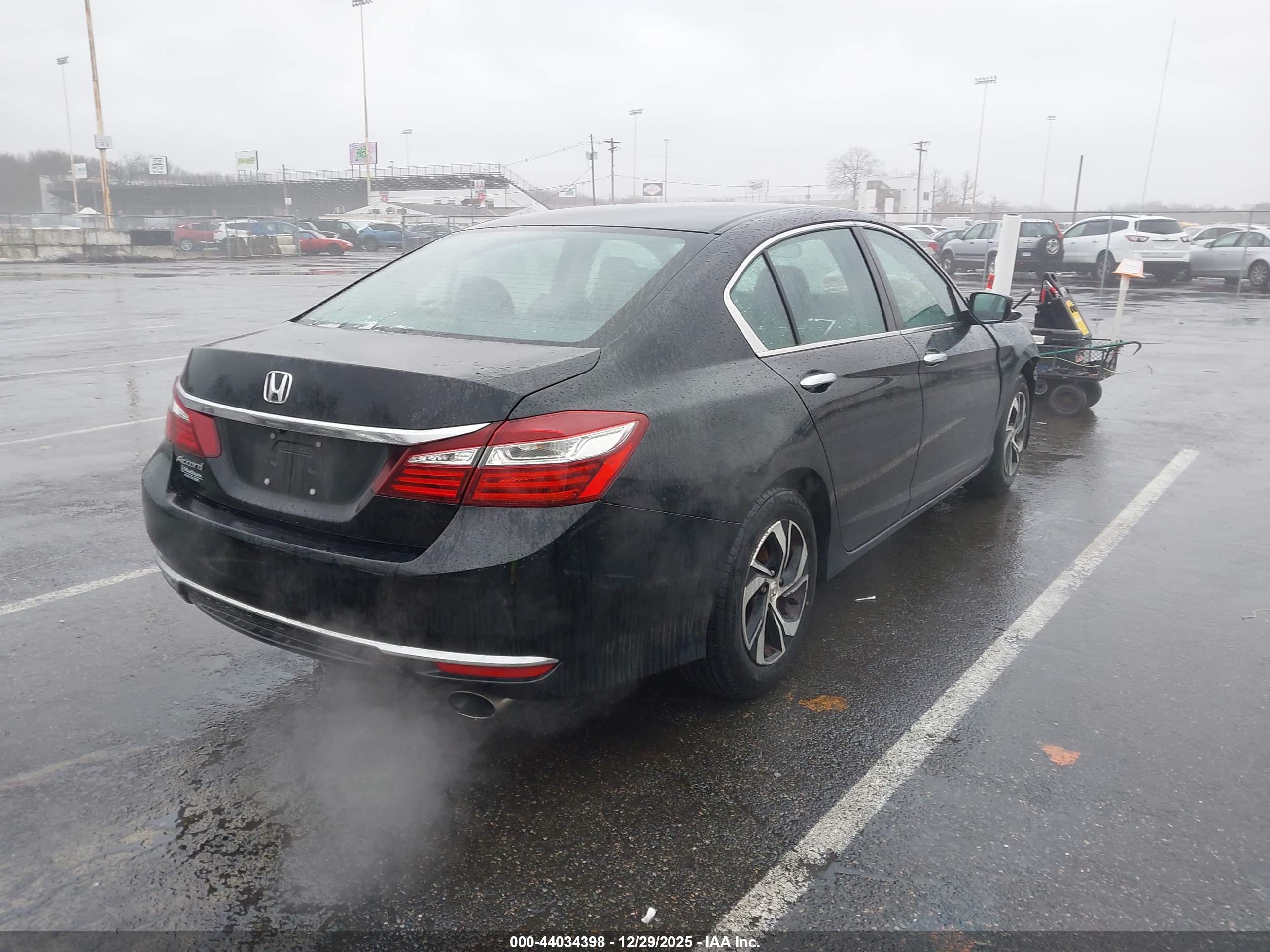 HONDA ACCORD image 4