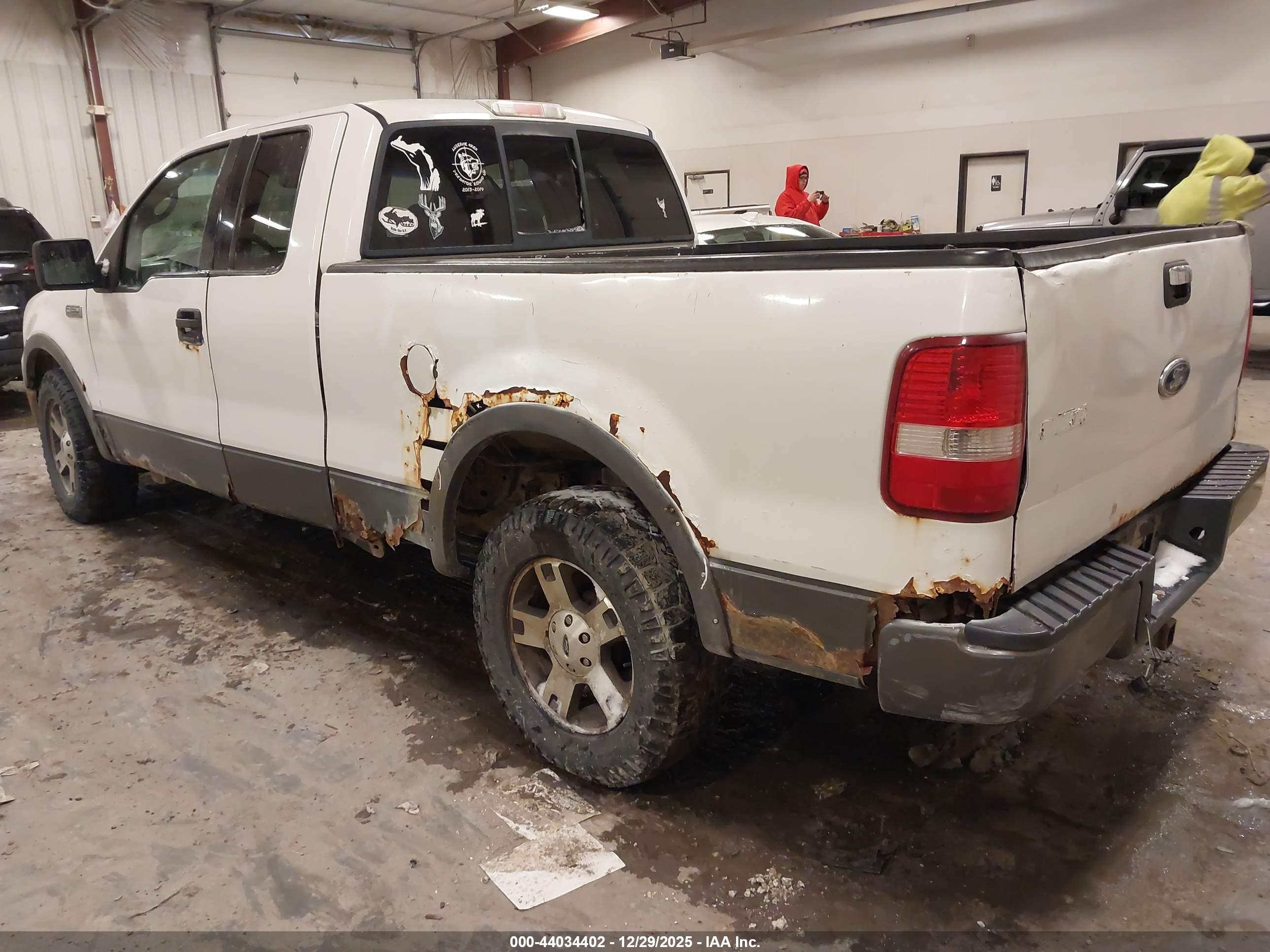 FORD F-150 image 3