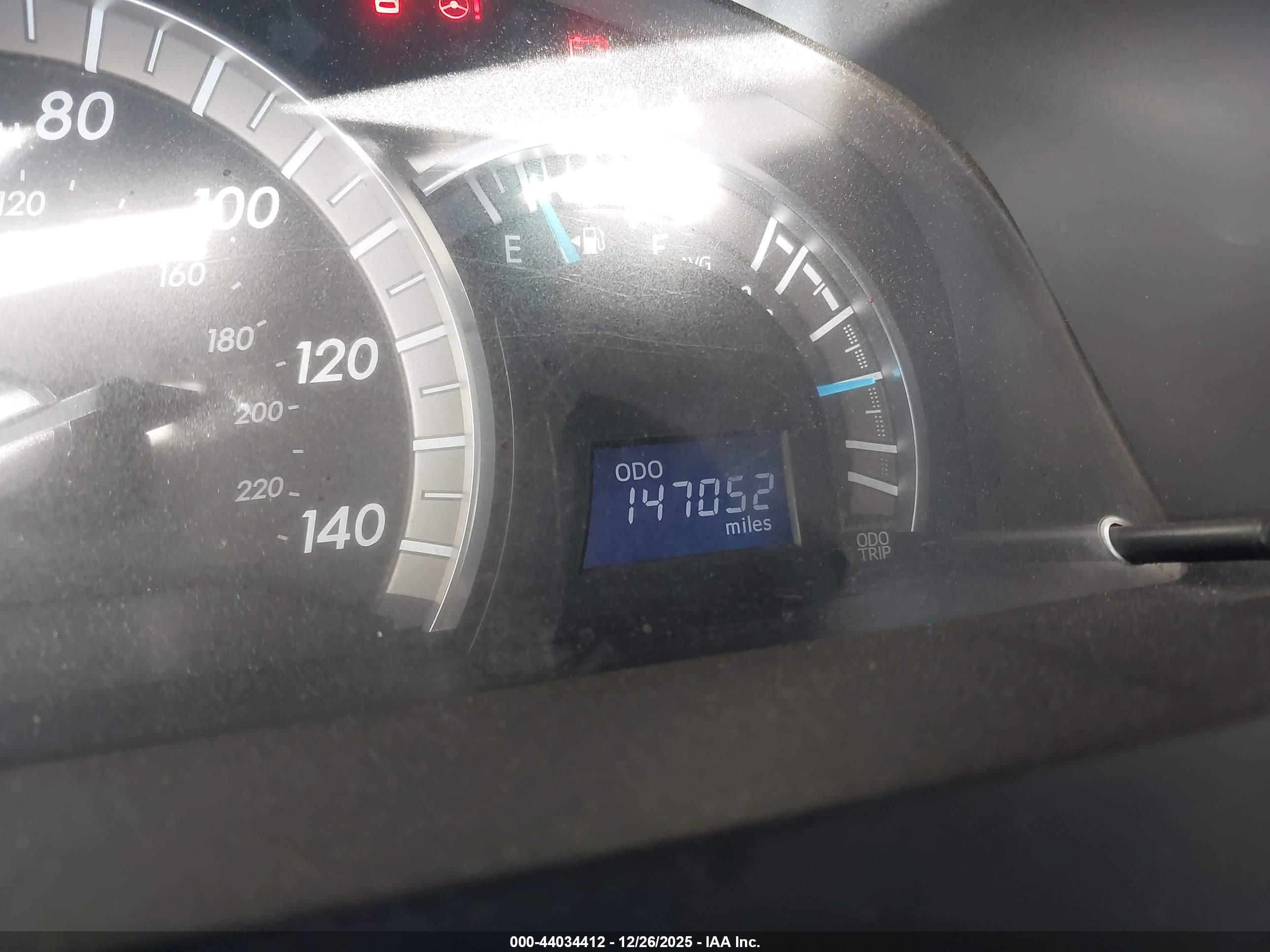 TOYOTA CAMRY image 7