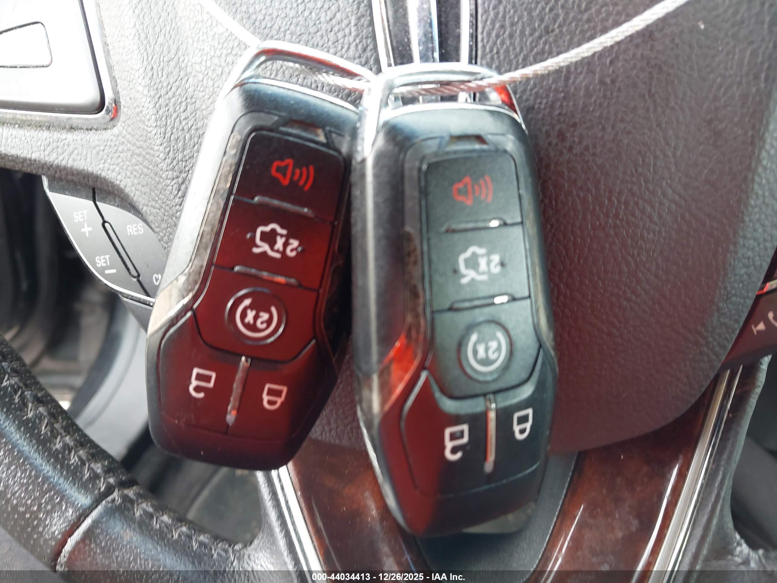 LINCOLN MKZ image 11