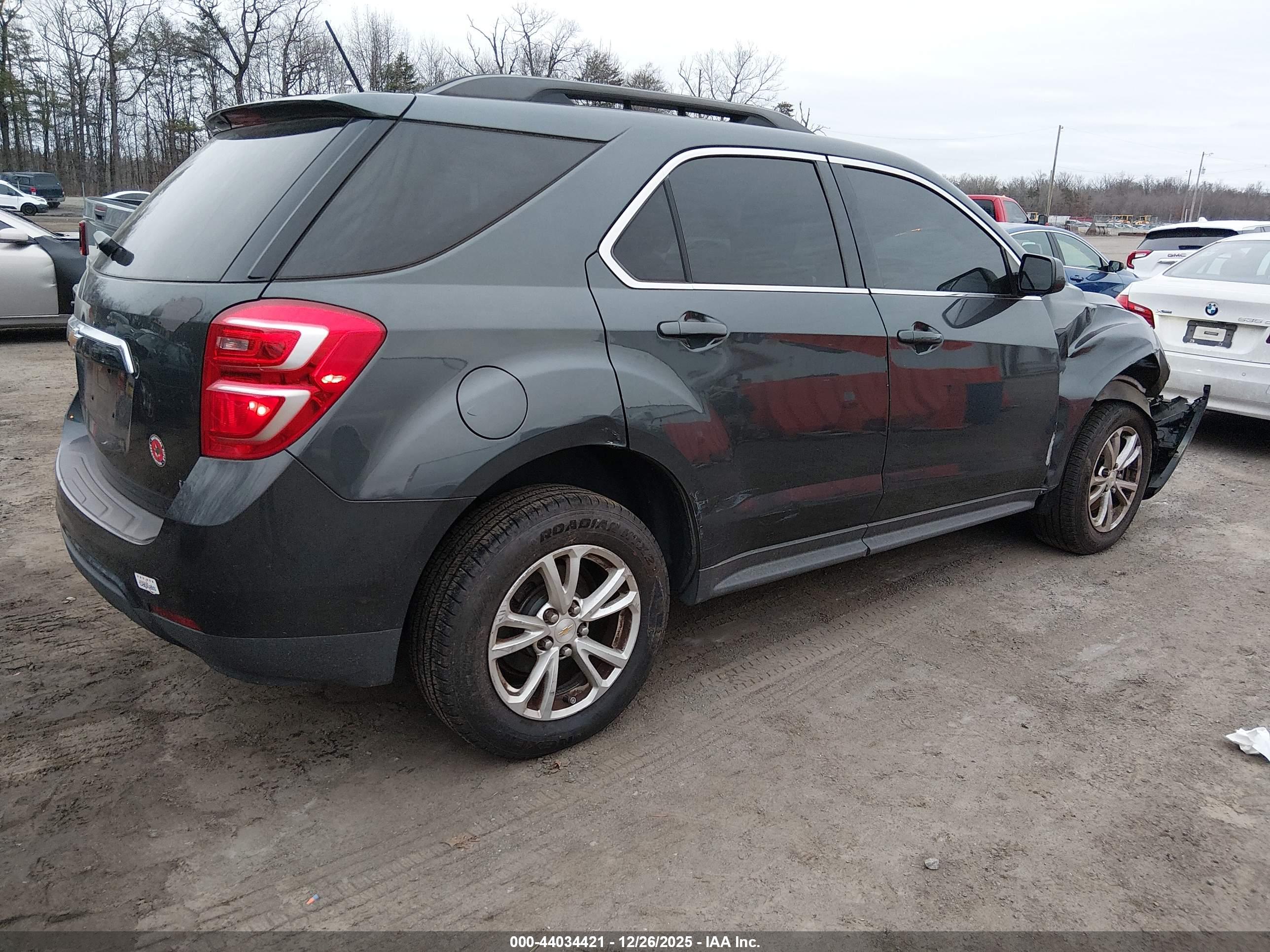 CHEVROLET EQUINOX image 4
