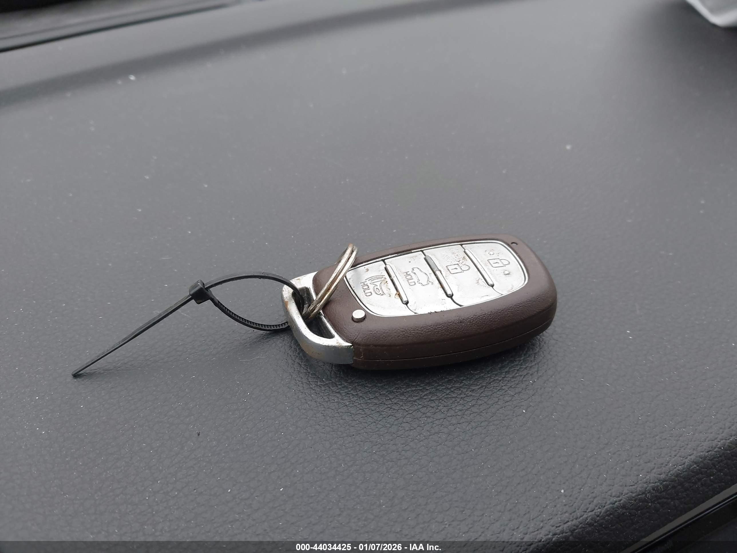 HYUNDAI SONATA image 11