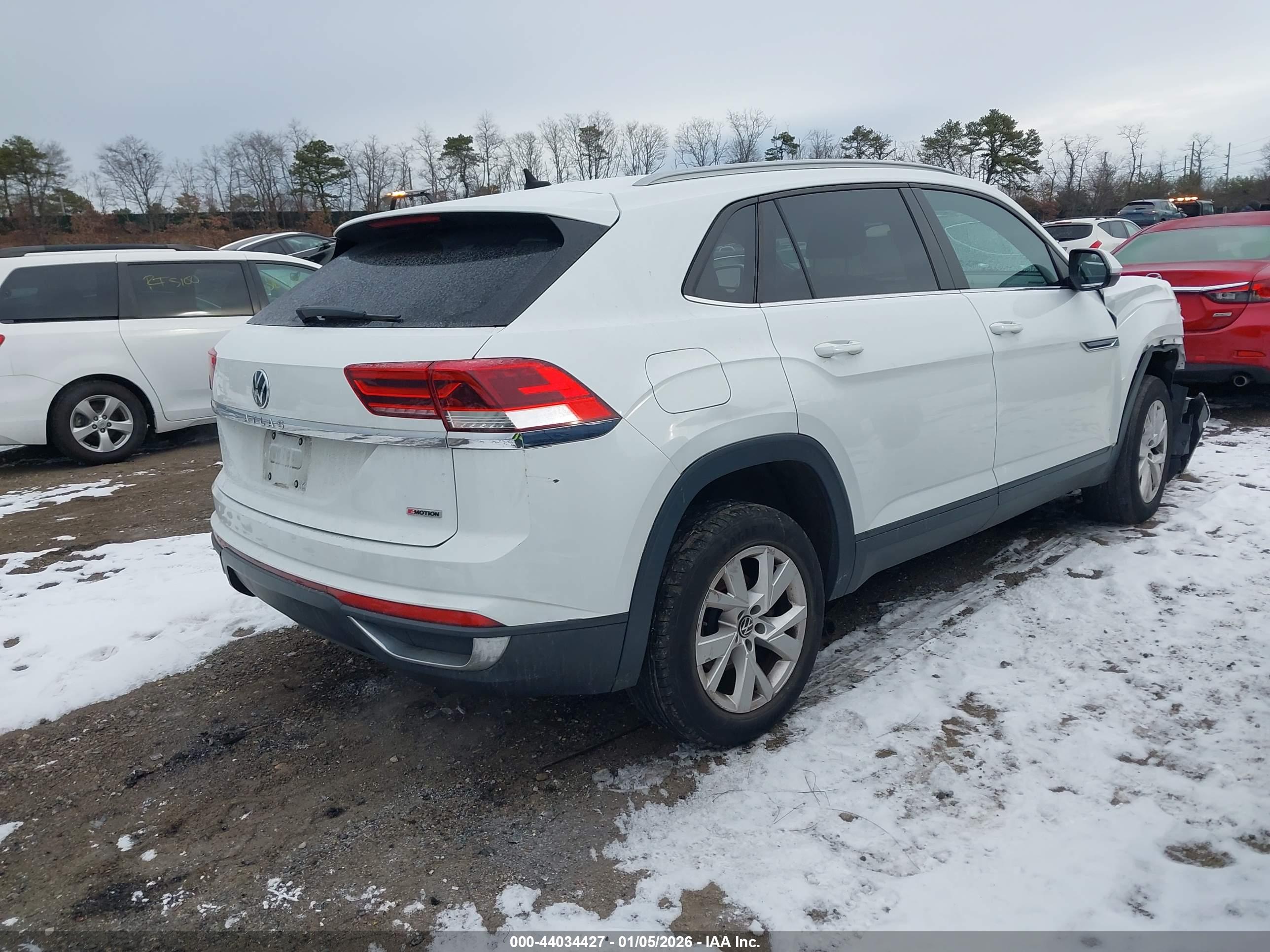 VOLKSWAGEN ATLAS image 4