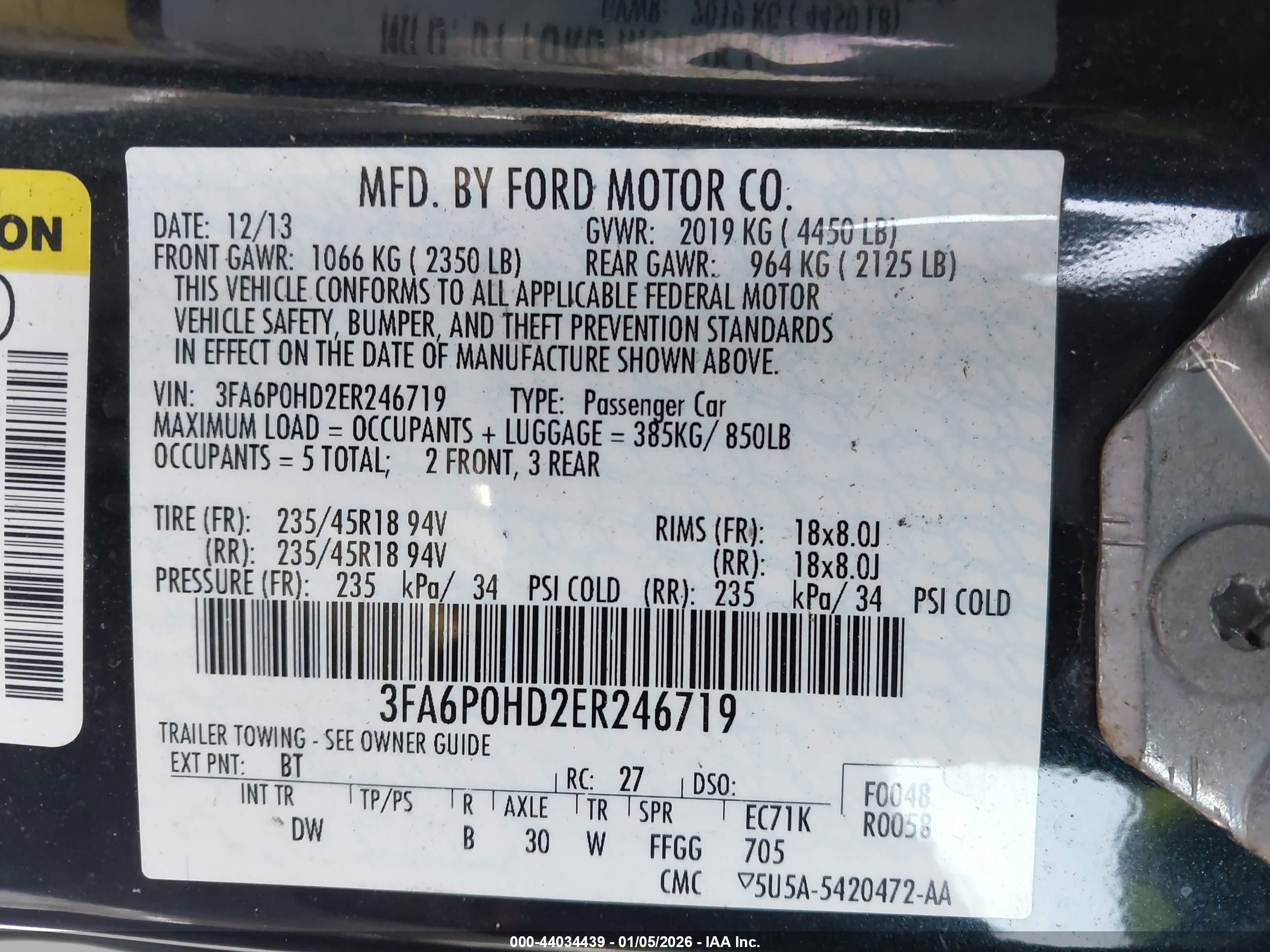 FORD FUSION image 9