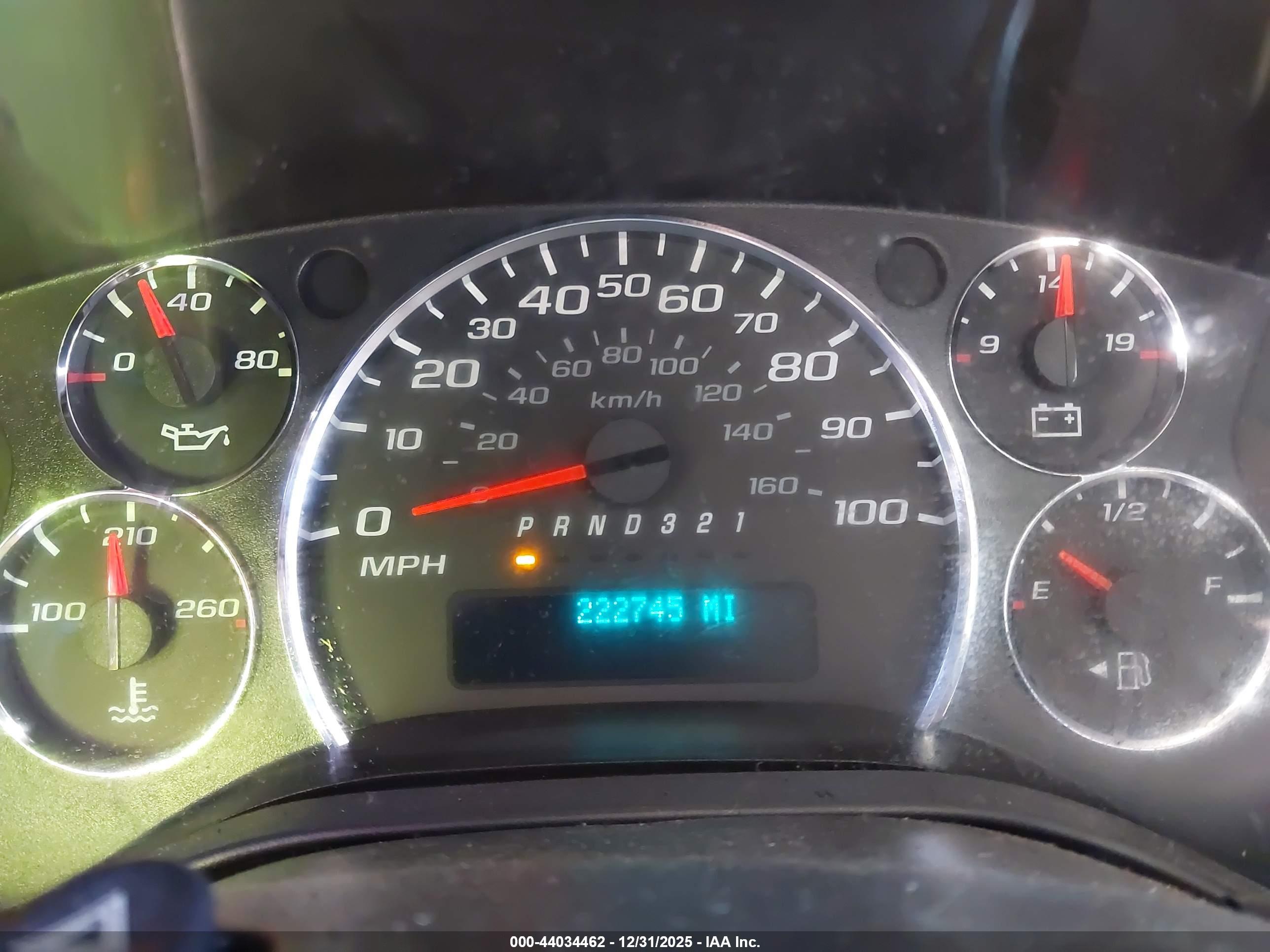 CHEVROLET EXPRESS image 7