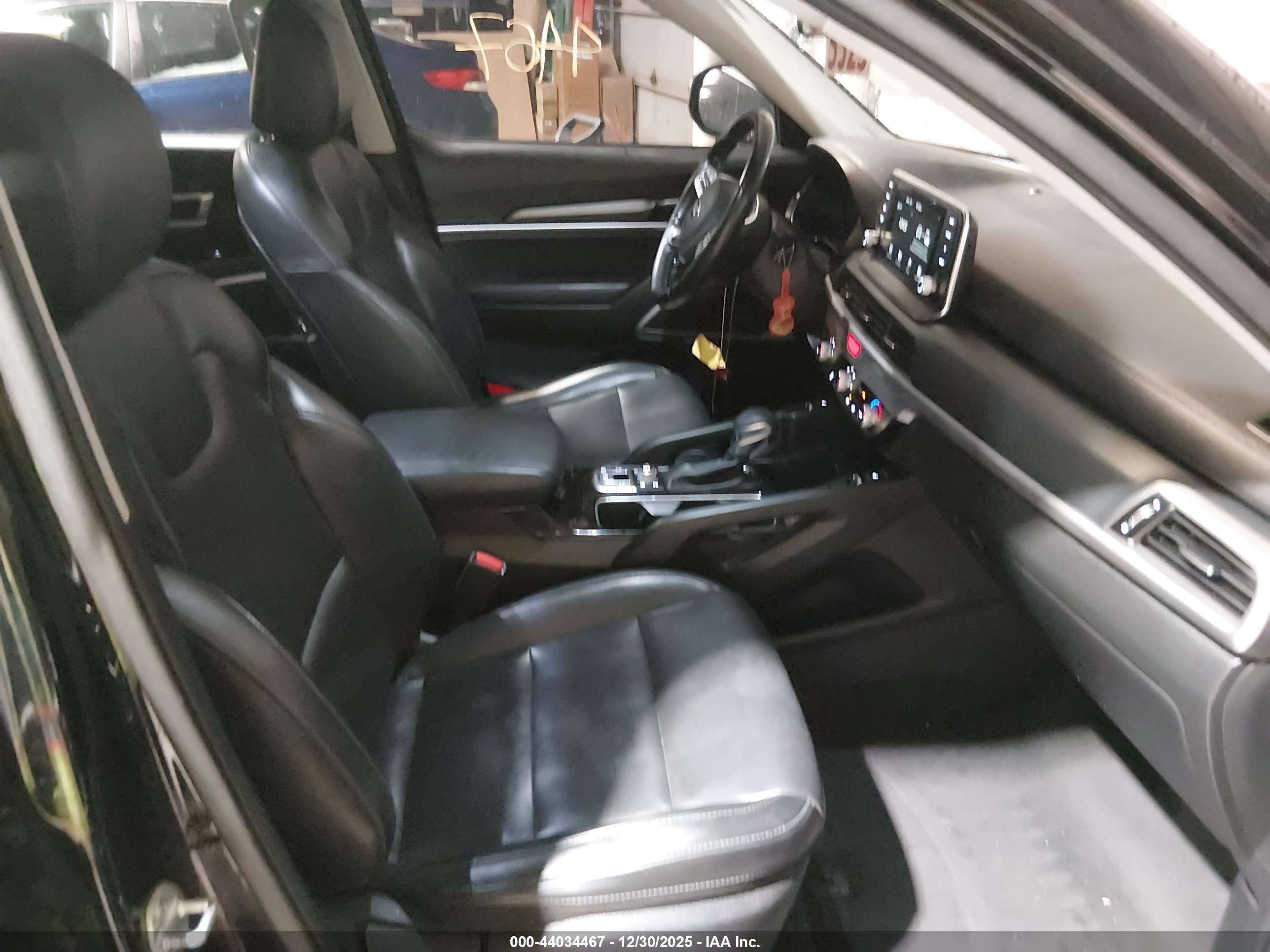KIA TELLURIDE image 5