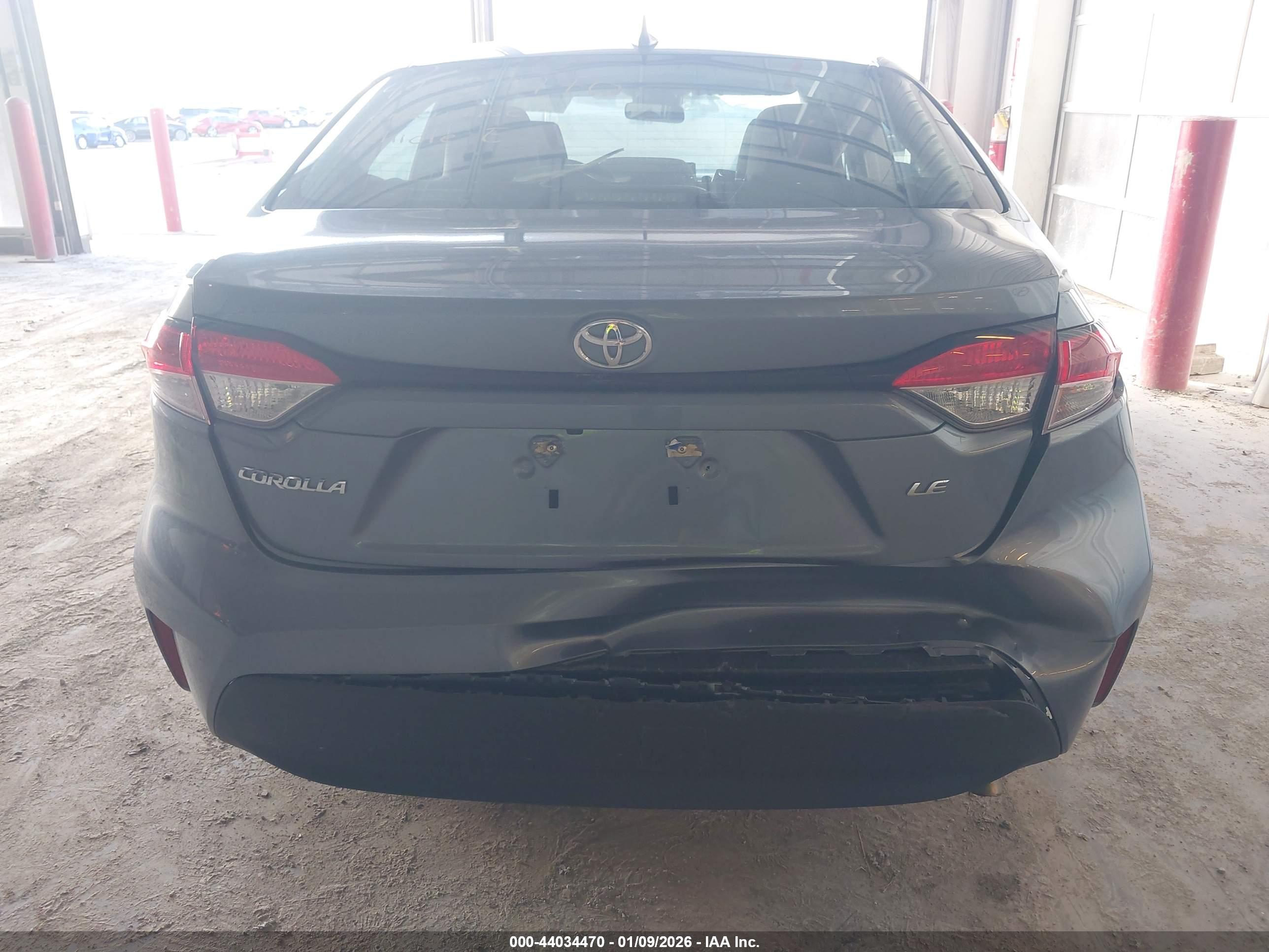 TOYOTA COROLLA image 6