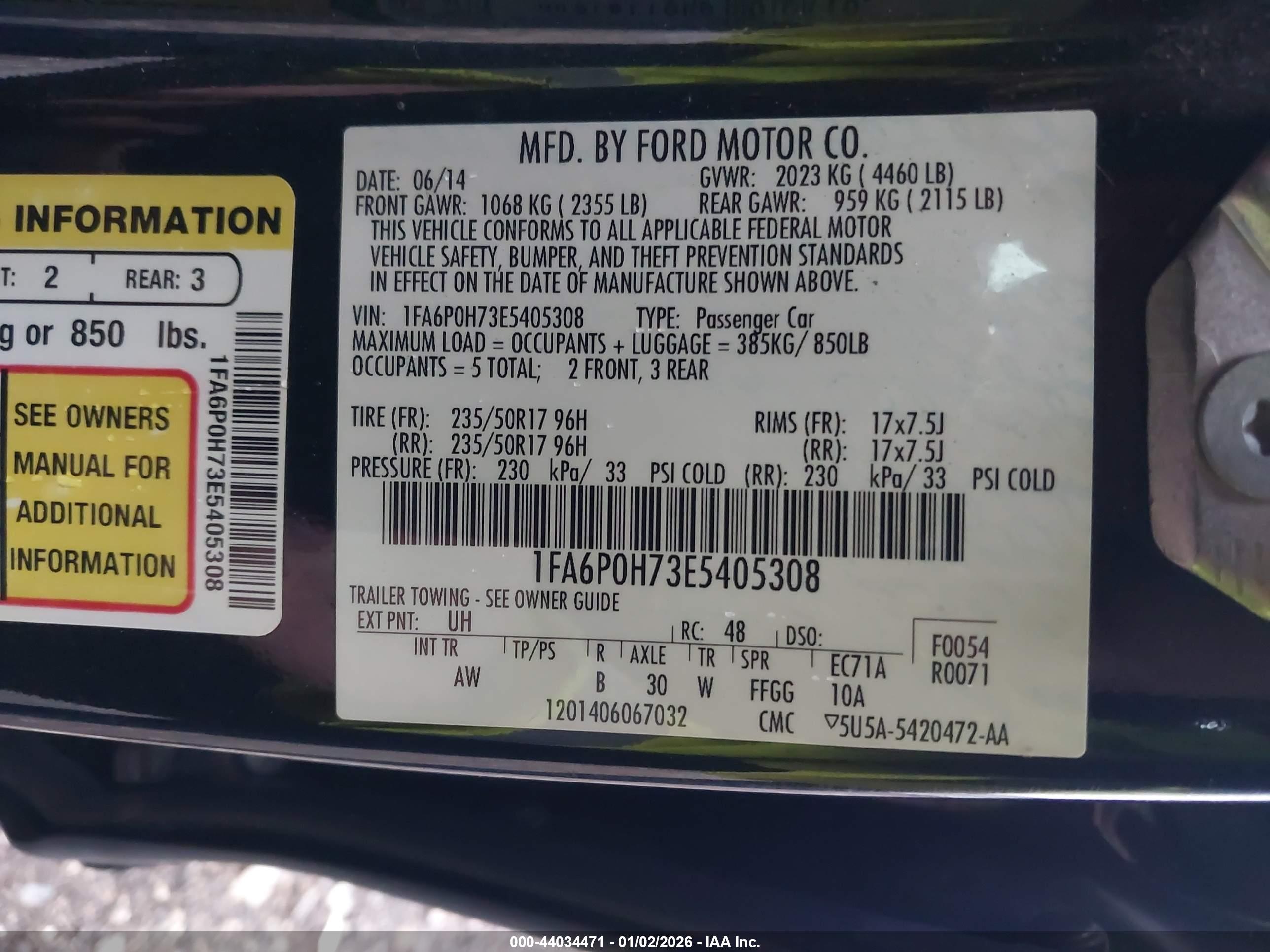 FORD FUSION image 9