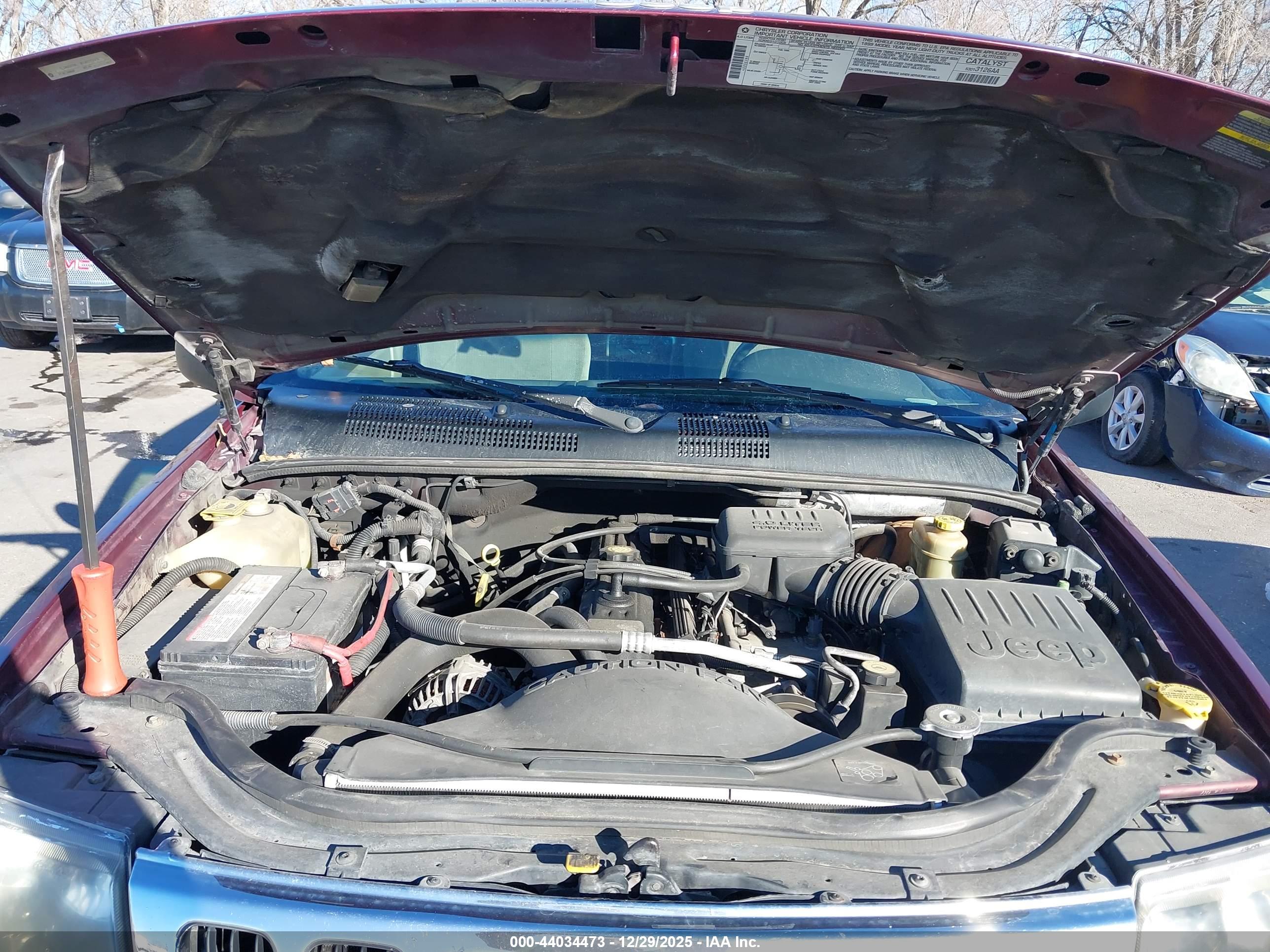 JEEP GRAND image 10