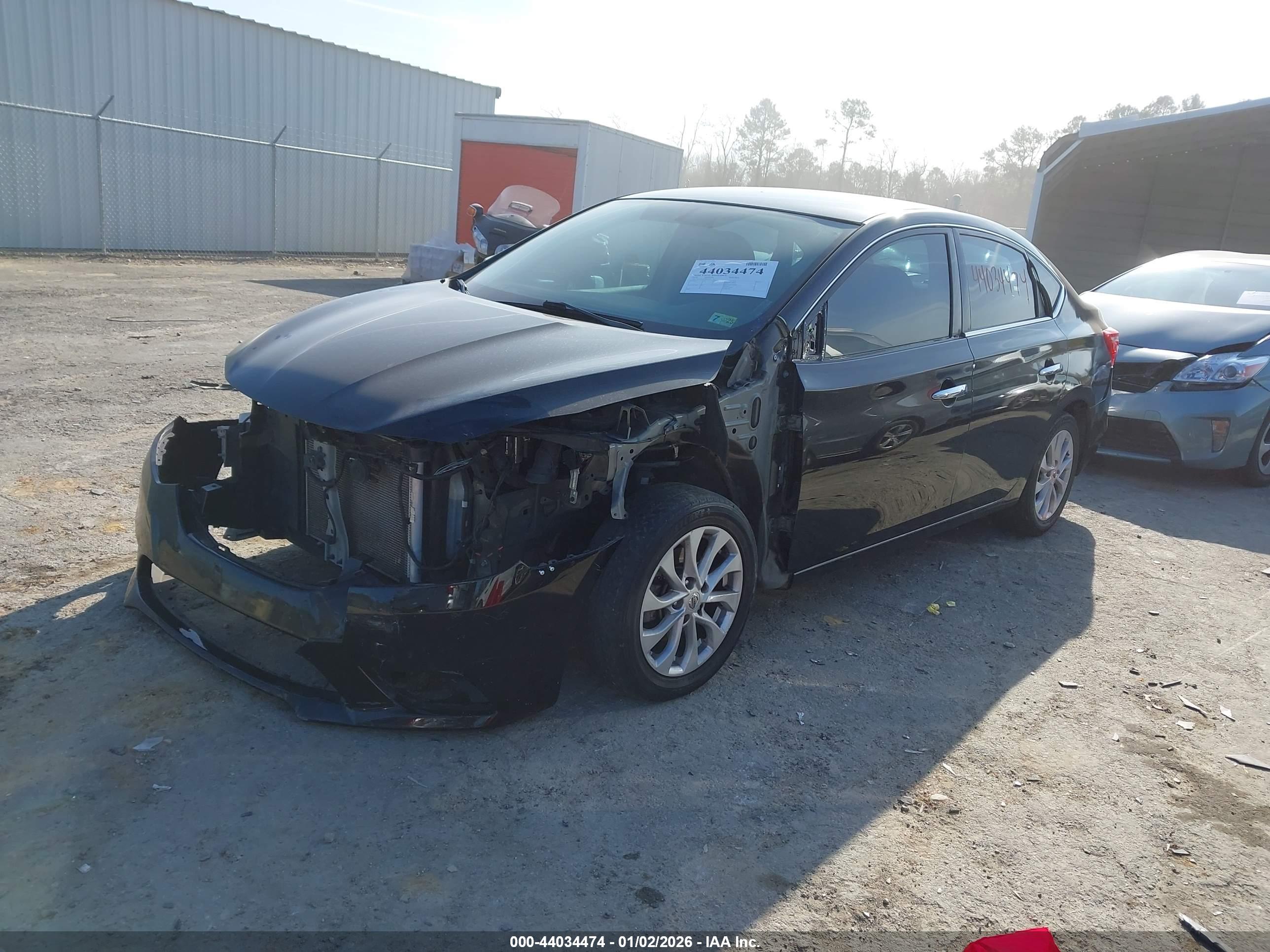 NISSAN SENTRA image 2