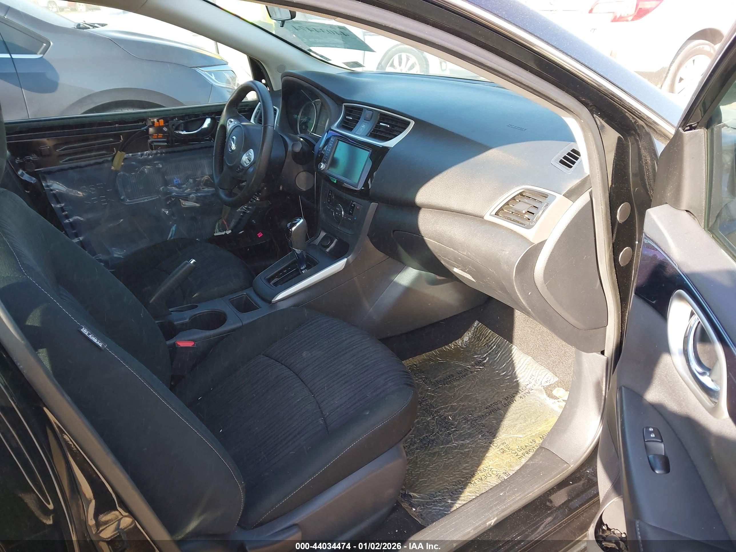 NISSAN SENTRA image 5