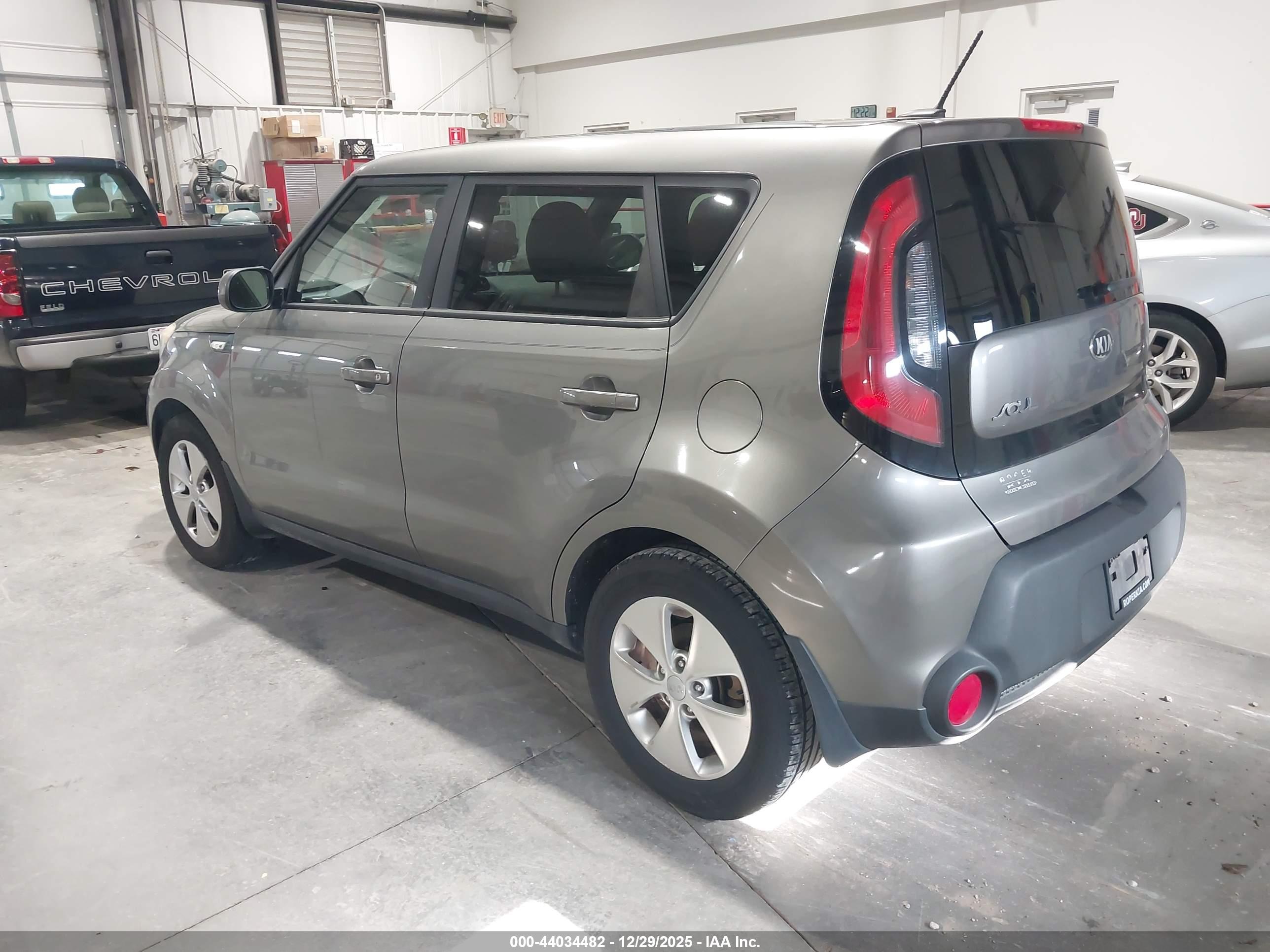 KIA SOUL image 3