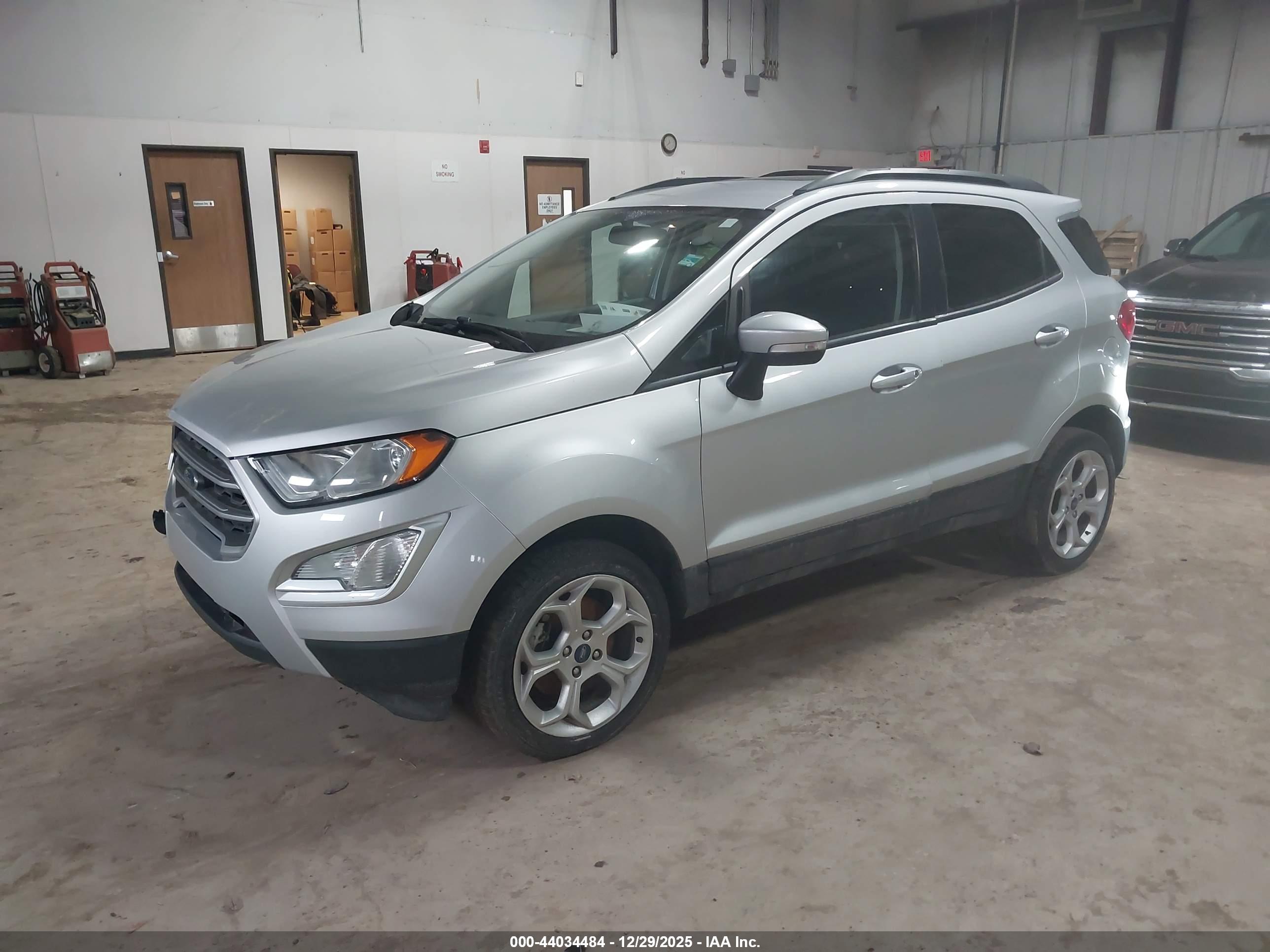 FORD ECOSPORT image 2