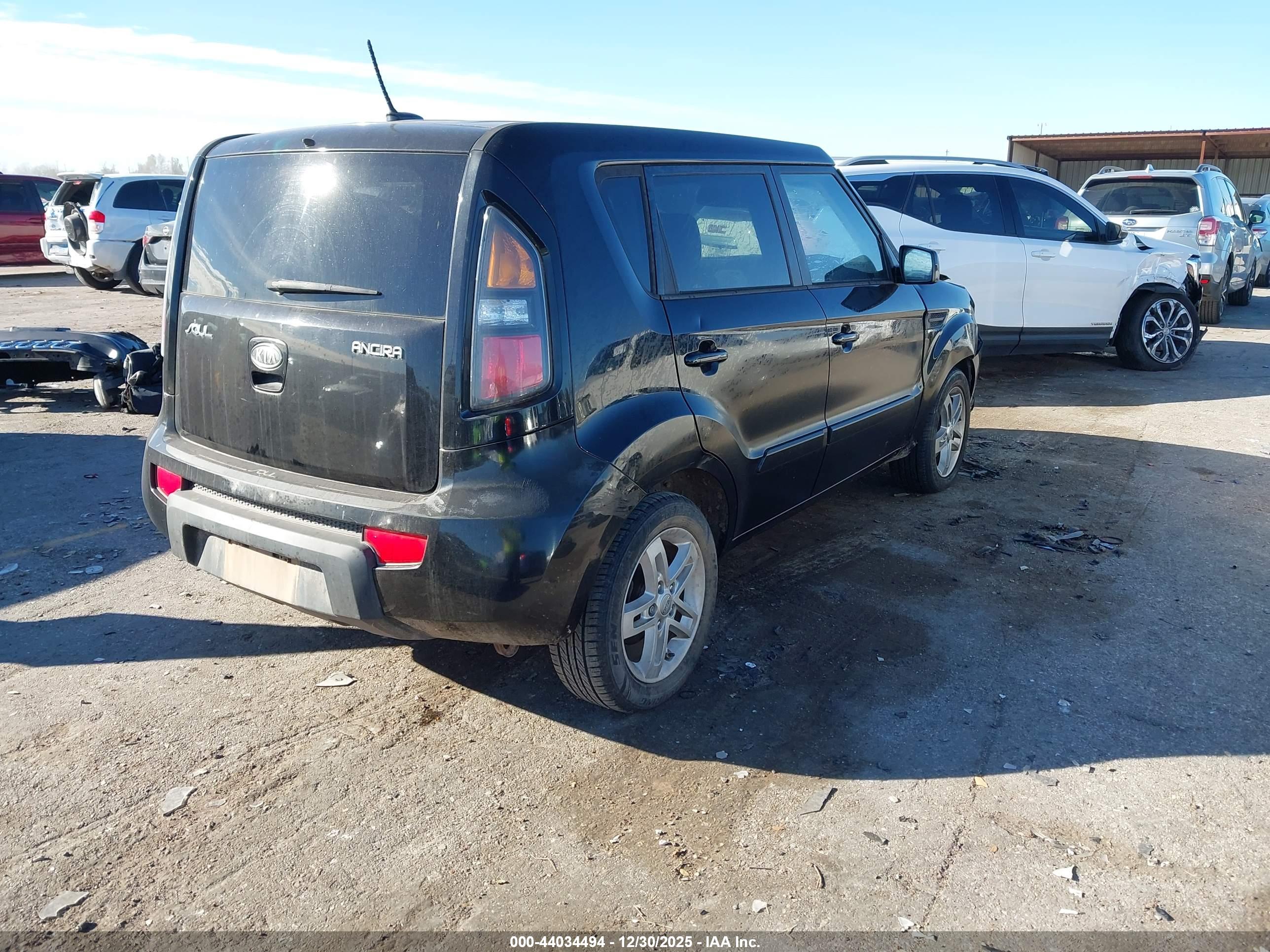 KIA SOUL image 4