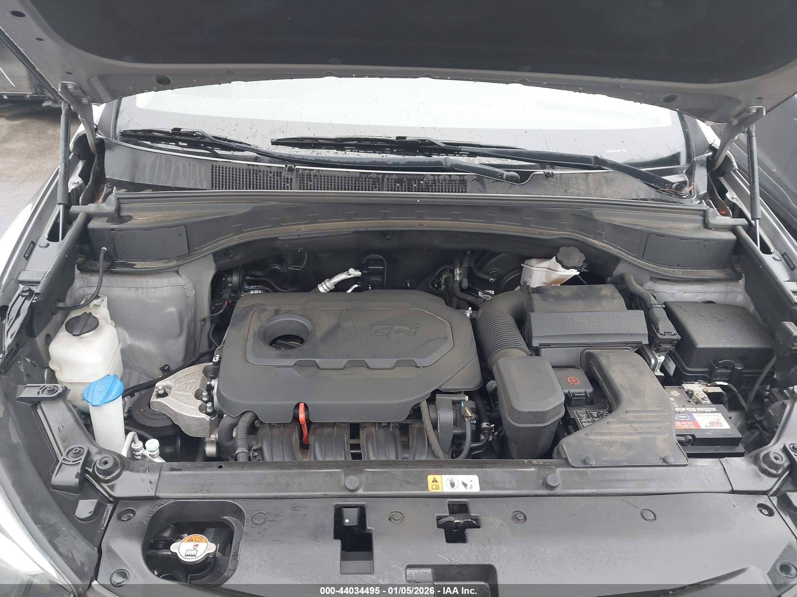 HYUNDAI SANTA image 10