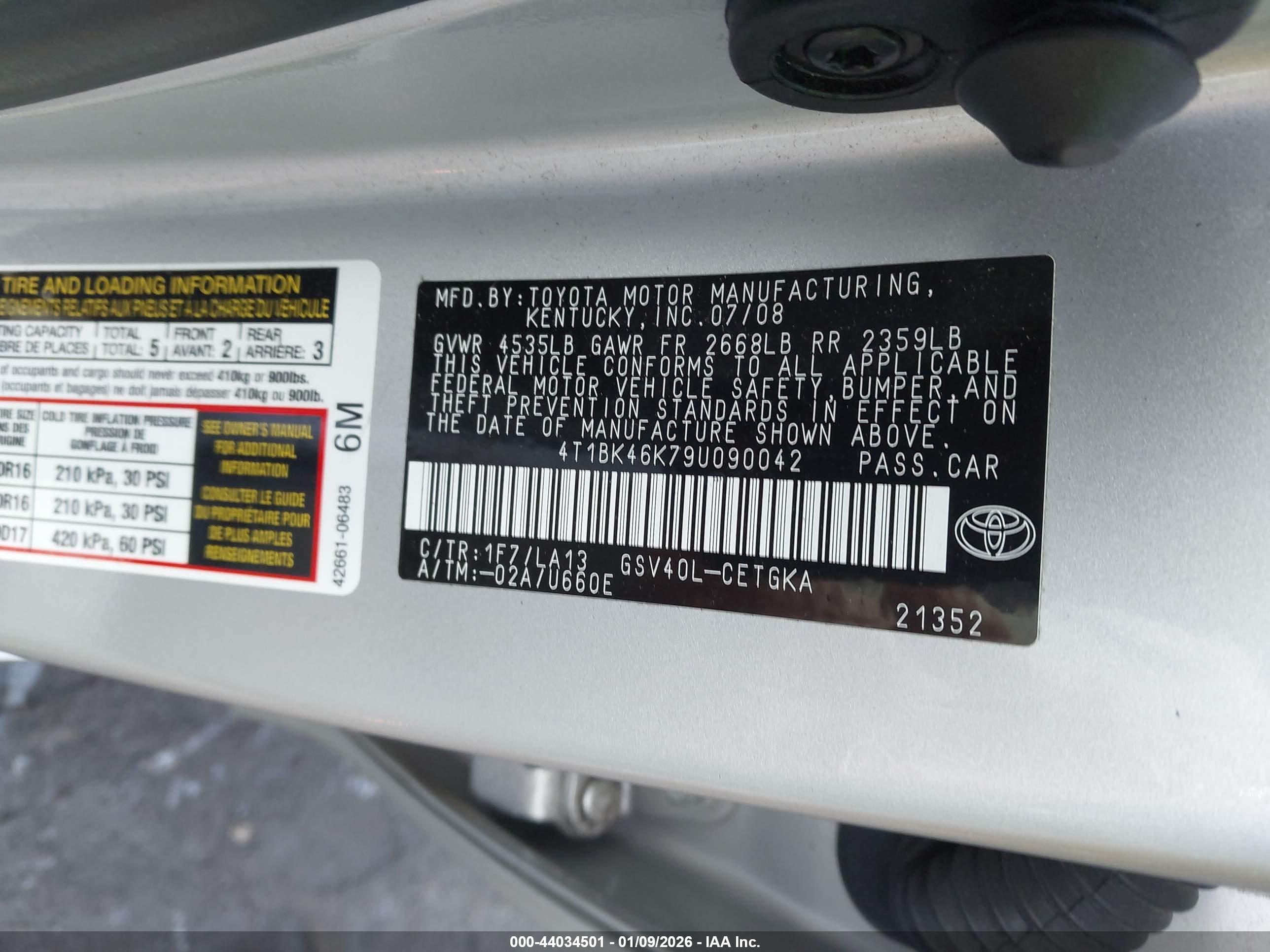 TOYOTA CAMRY image 9