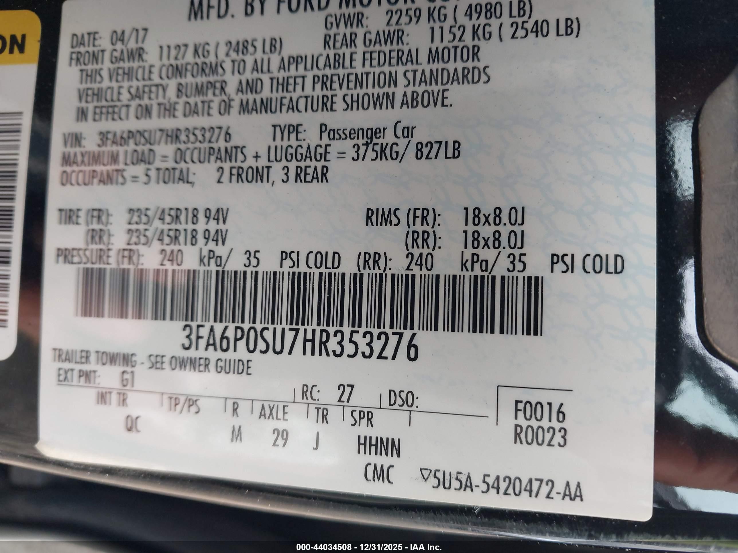 FORD FUSION image 9