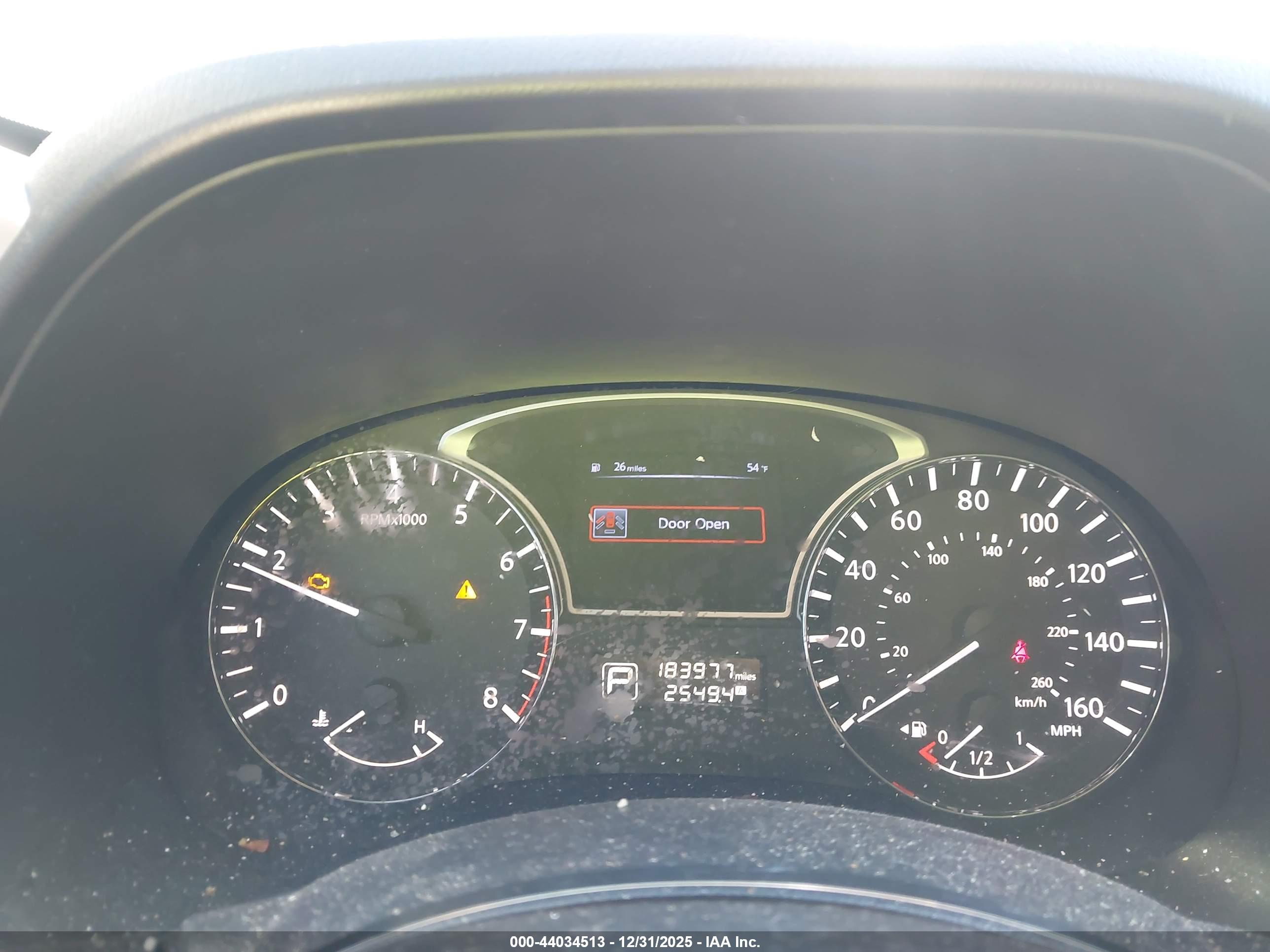 NISSAN PATHFINDER image 7