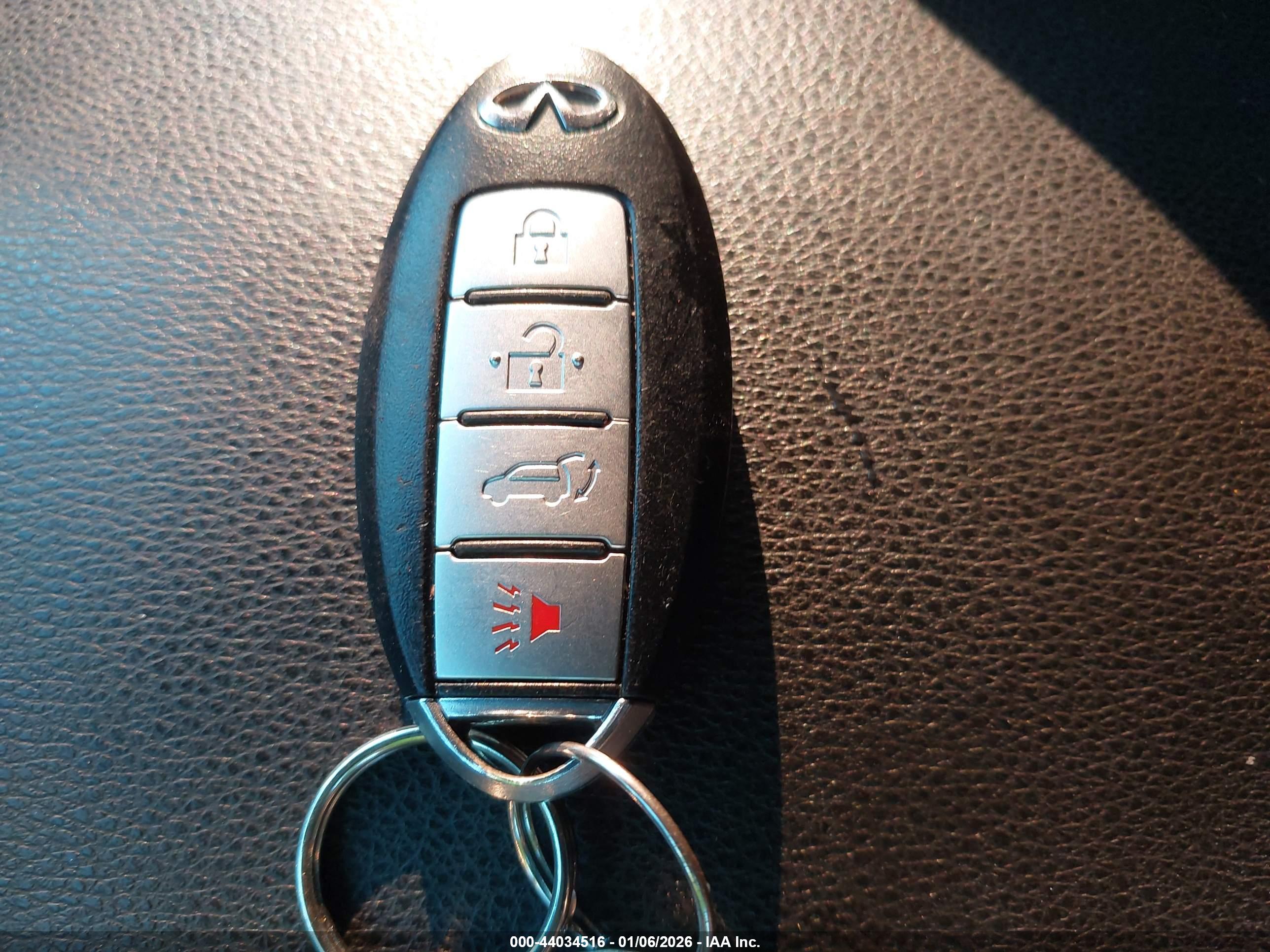 INFINITI FX37 image 11
