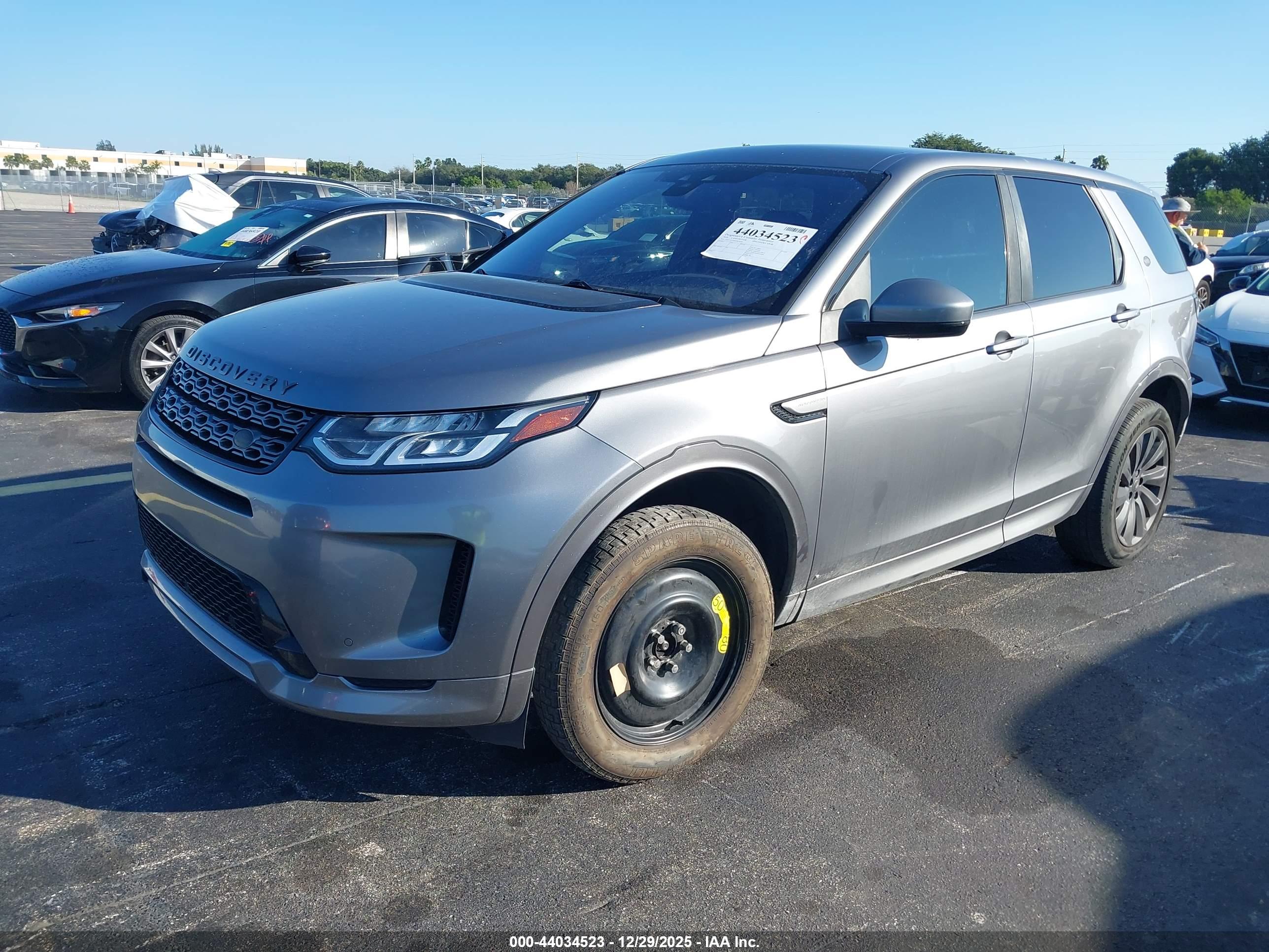 LAND ROVER image 2