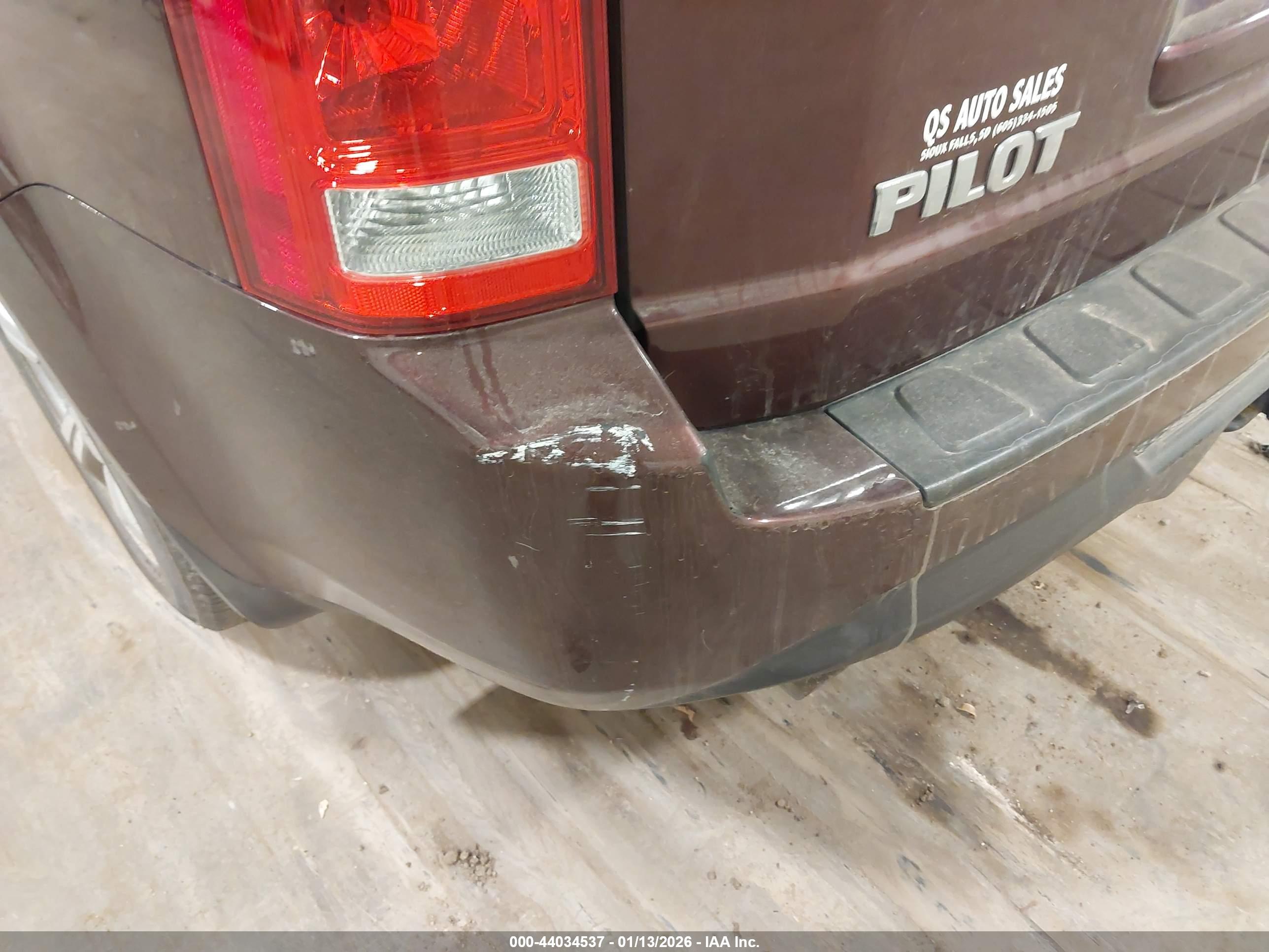 HONDA PILOT image 6