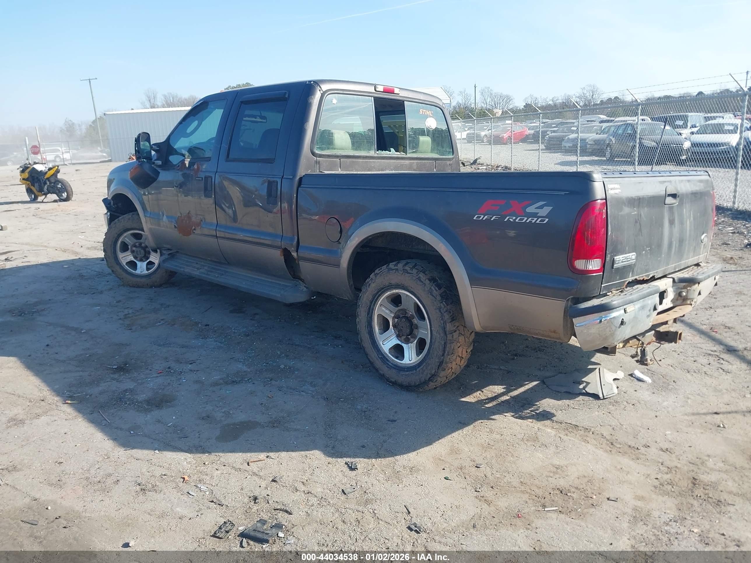 FORD F-250 image 3
