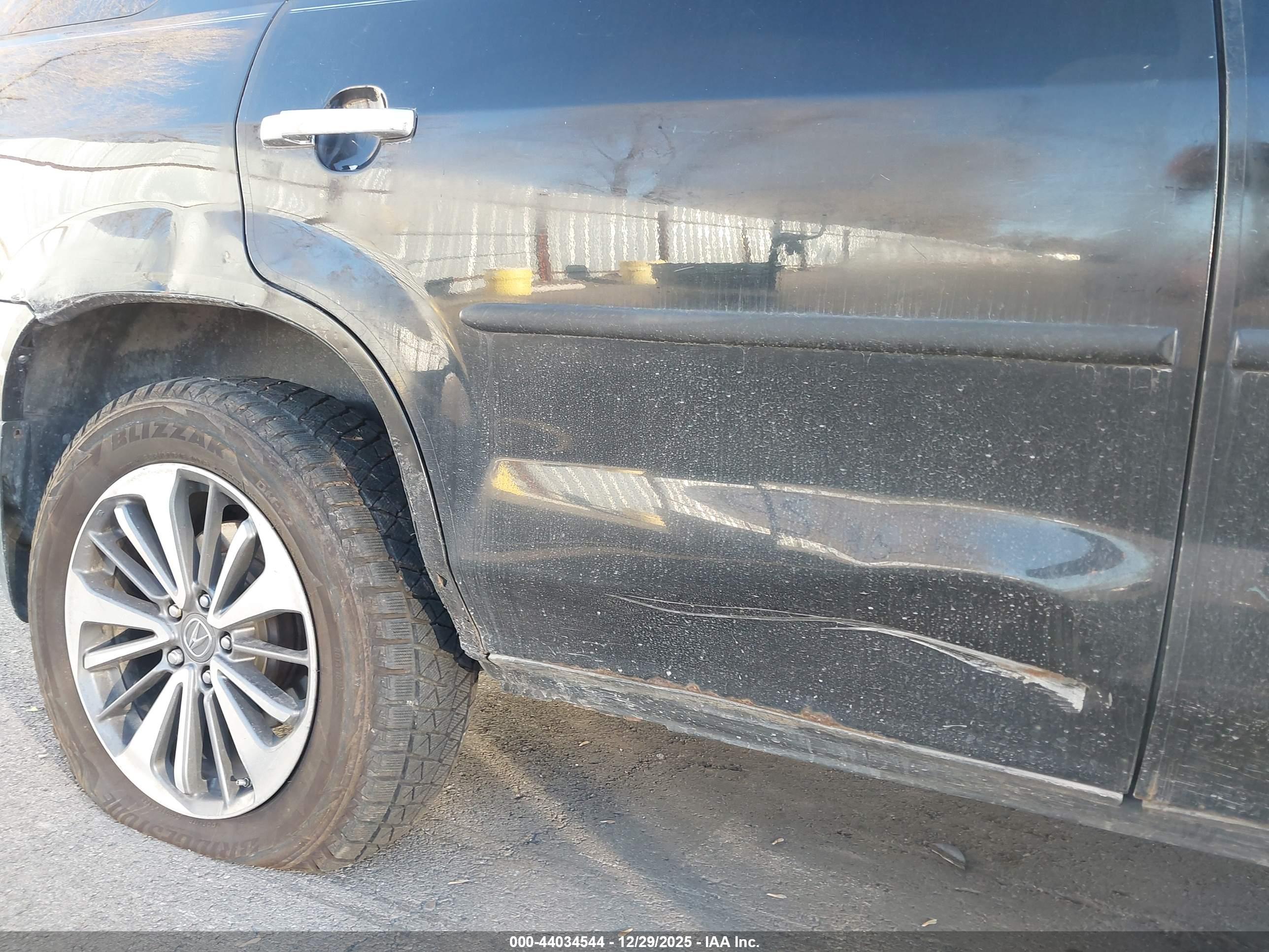 ACURA MDX image 6