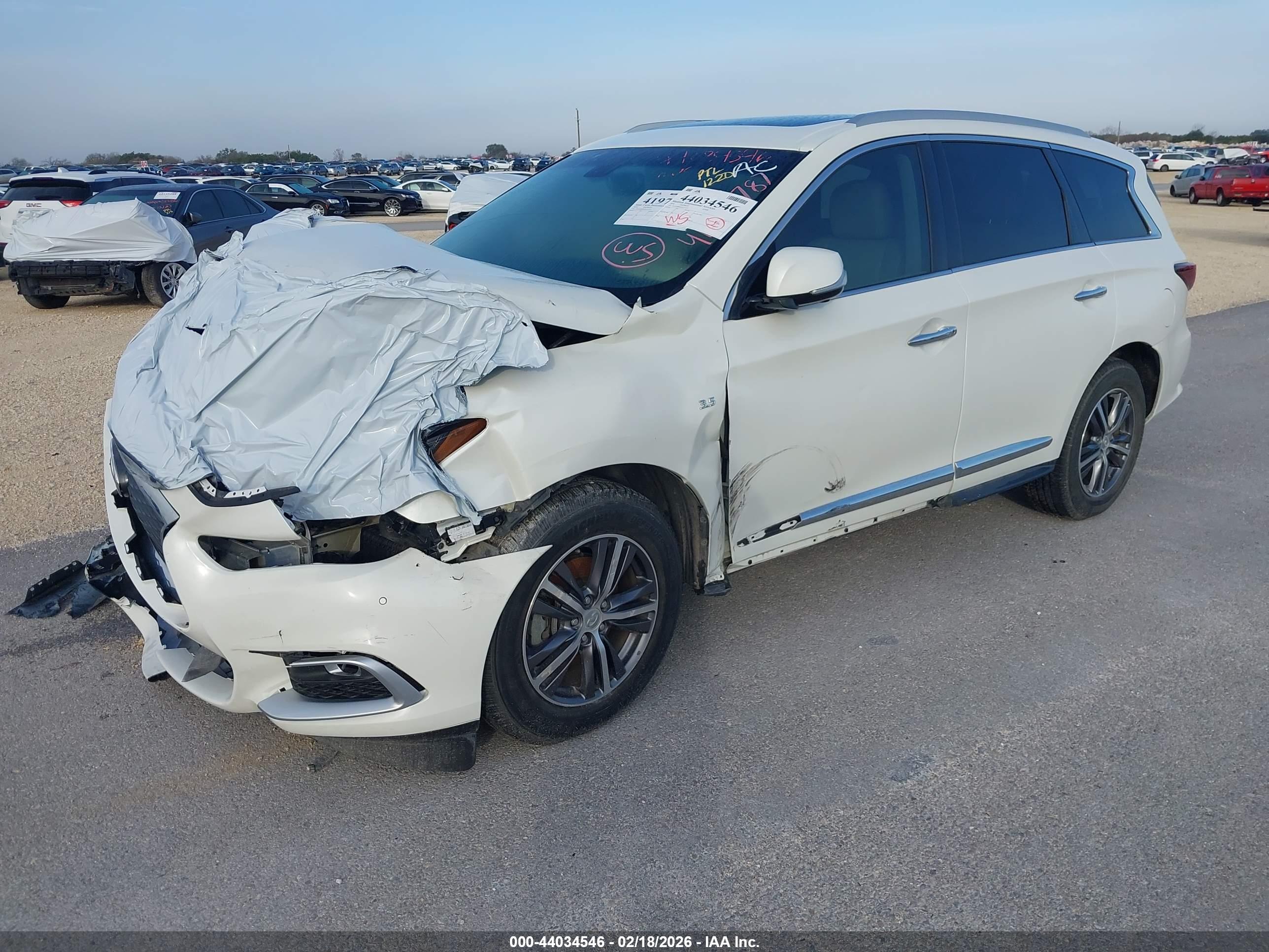INFINITI QX60 image 2