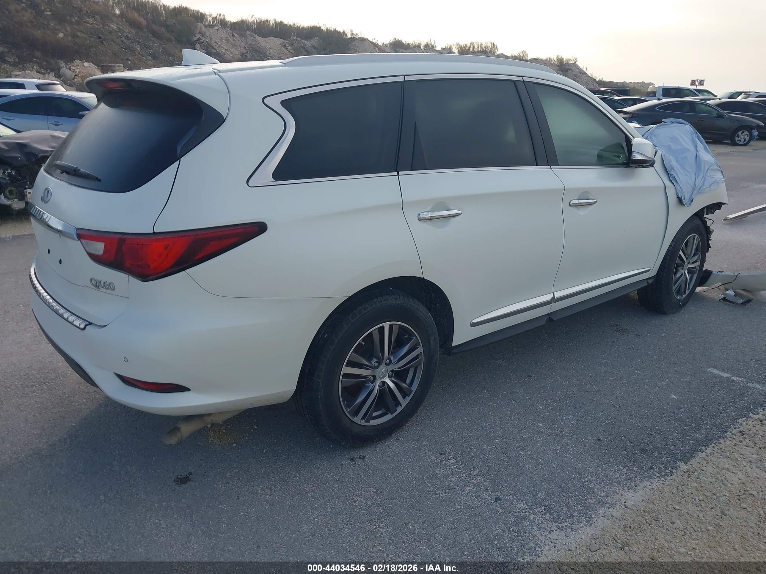 INFINITI QX60 image 4