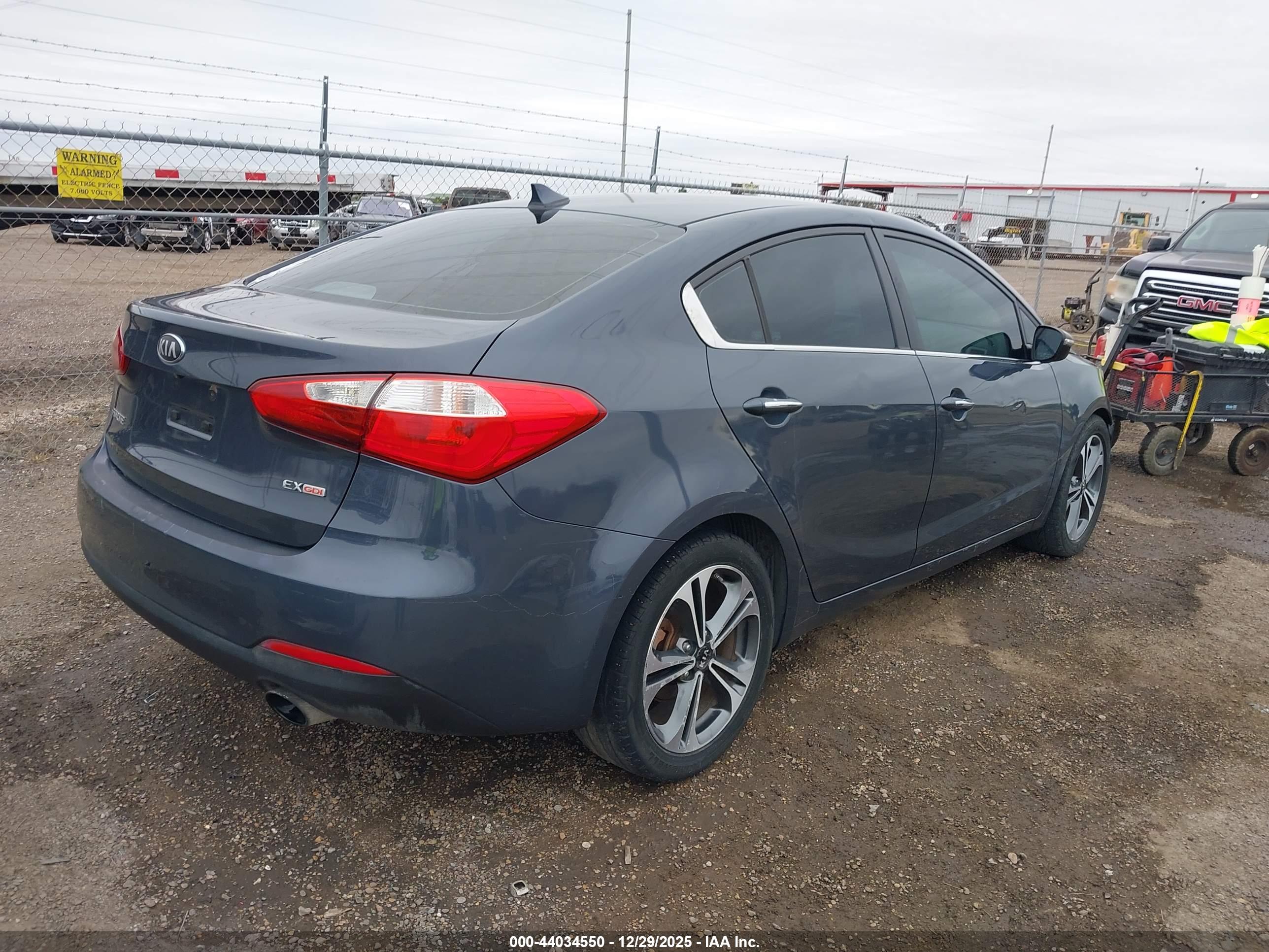 KIA FORTE image 4
