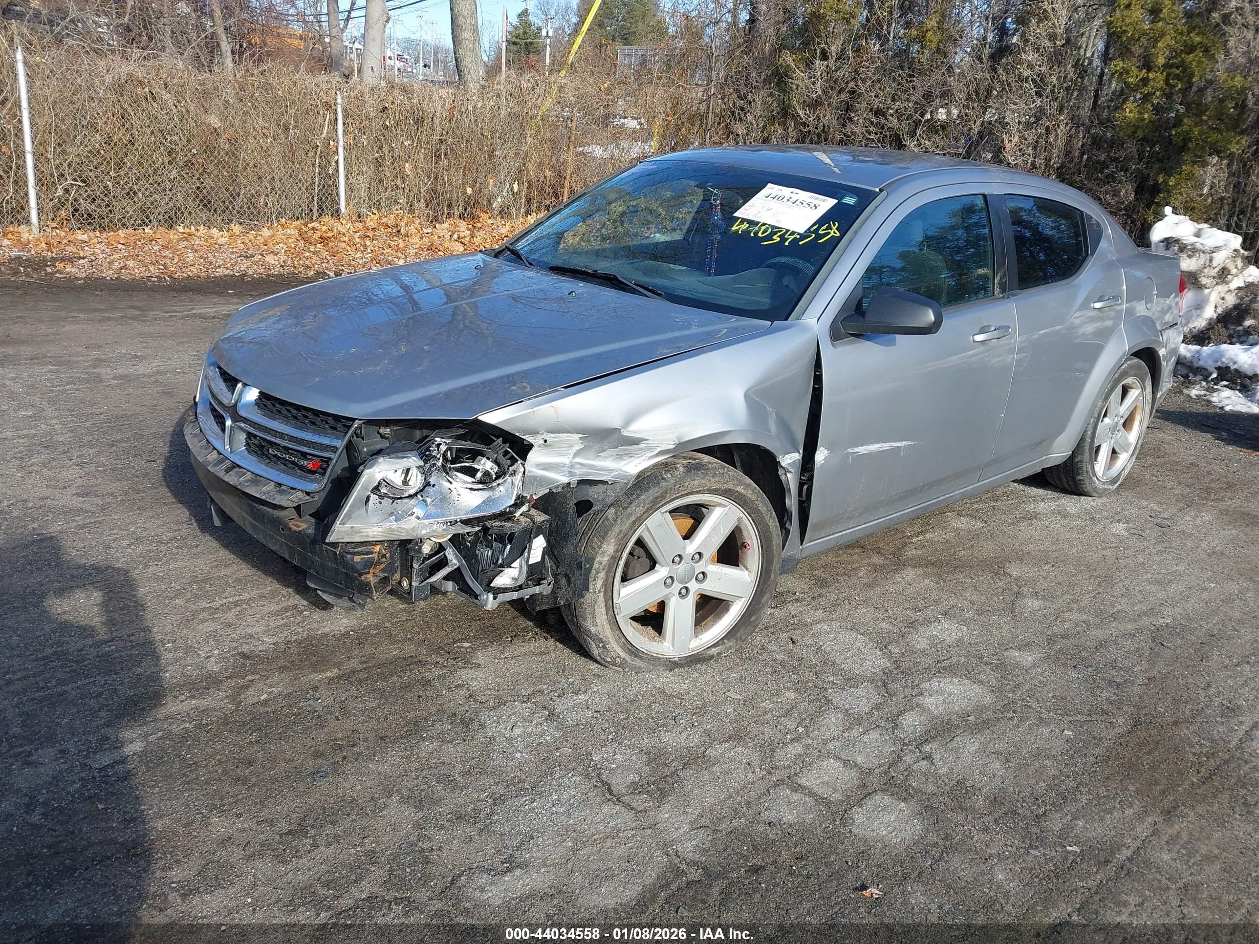 DODGE AVENGER image 2