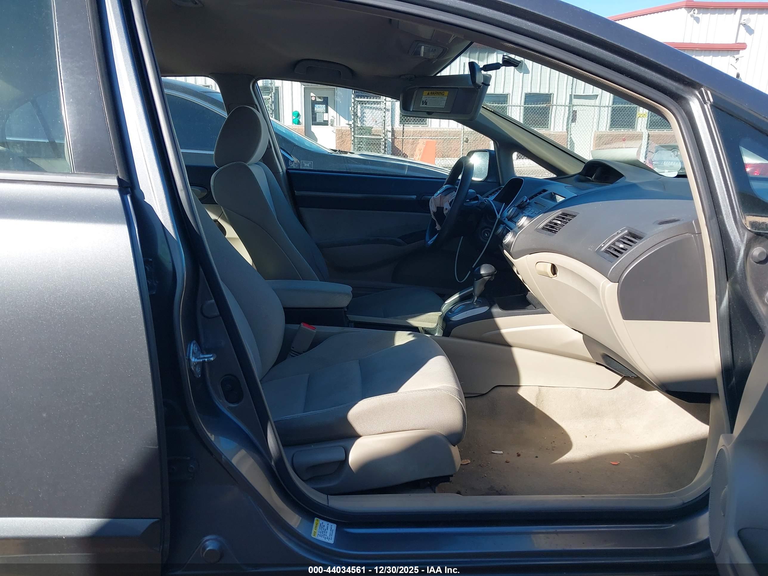 HONDA CIVIC image 5