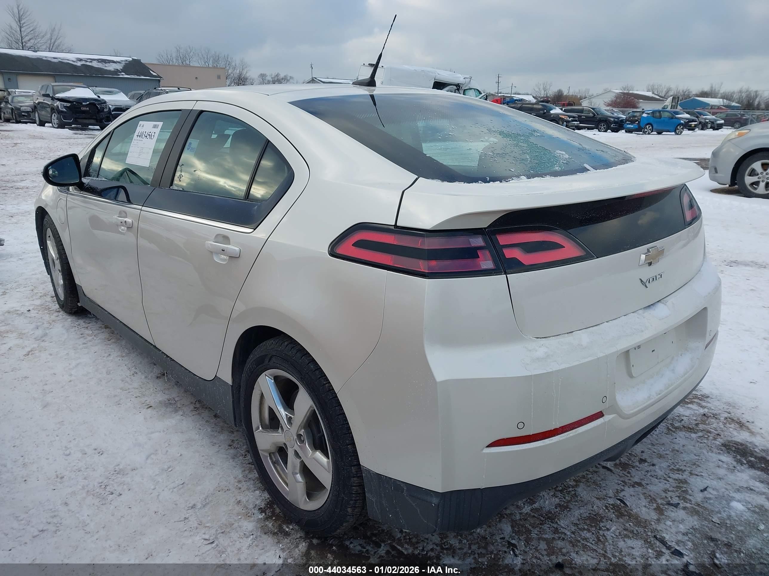 CHEVROLET VOLT image 3
