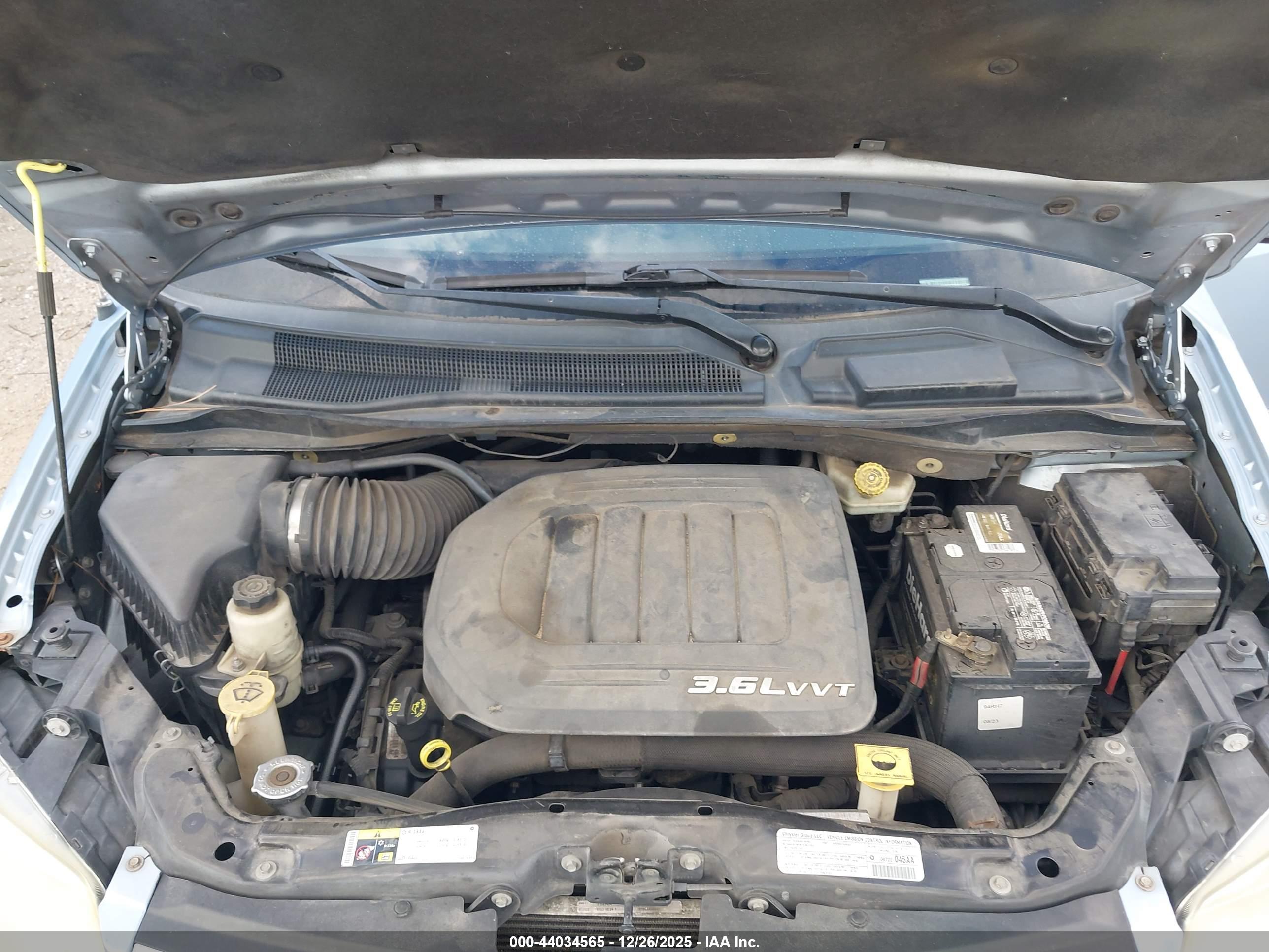 CHRYSLER TOWN image 10