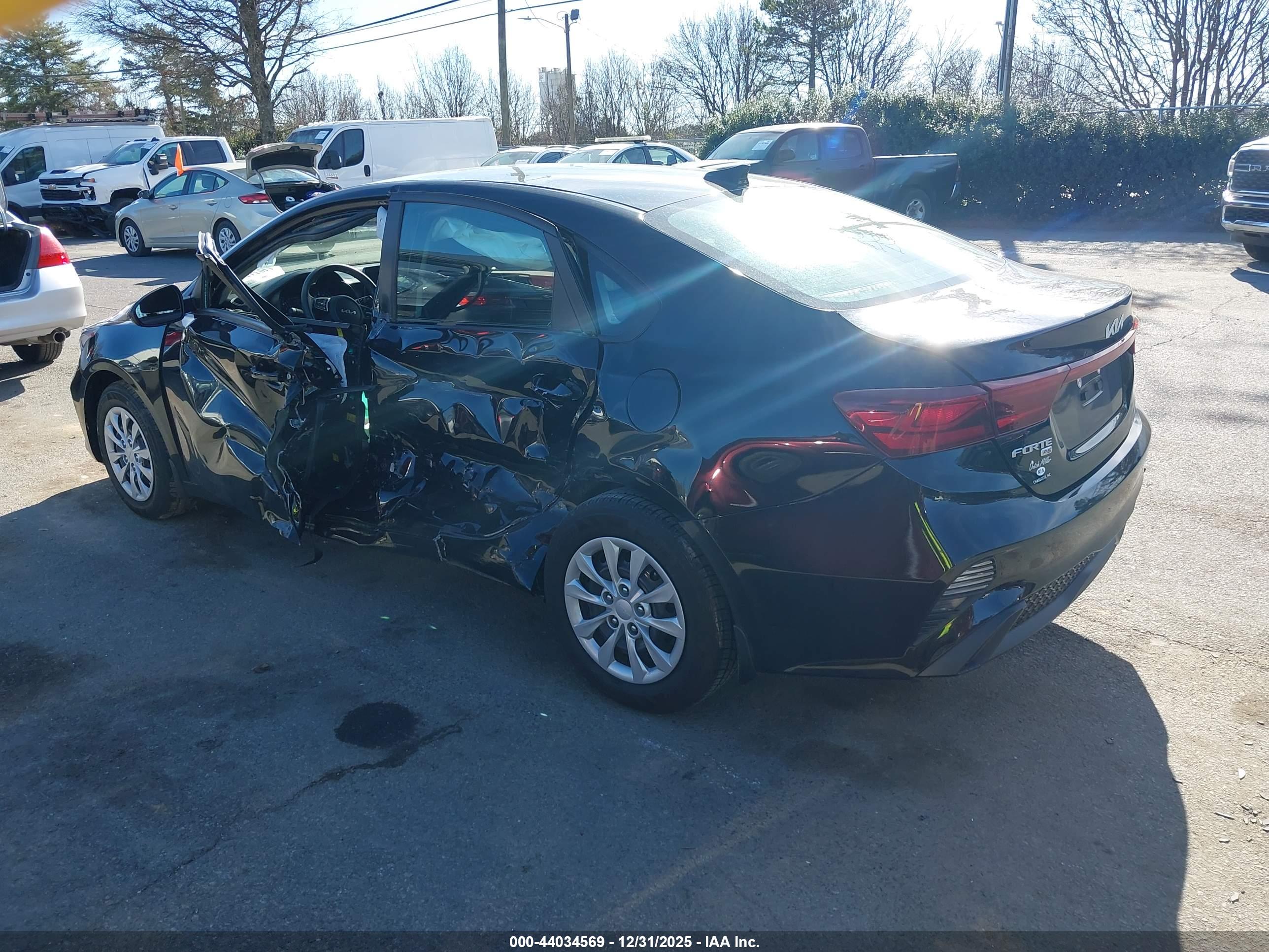 KIA FORTE image 3