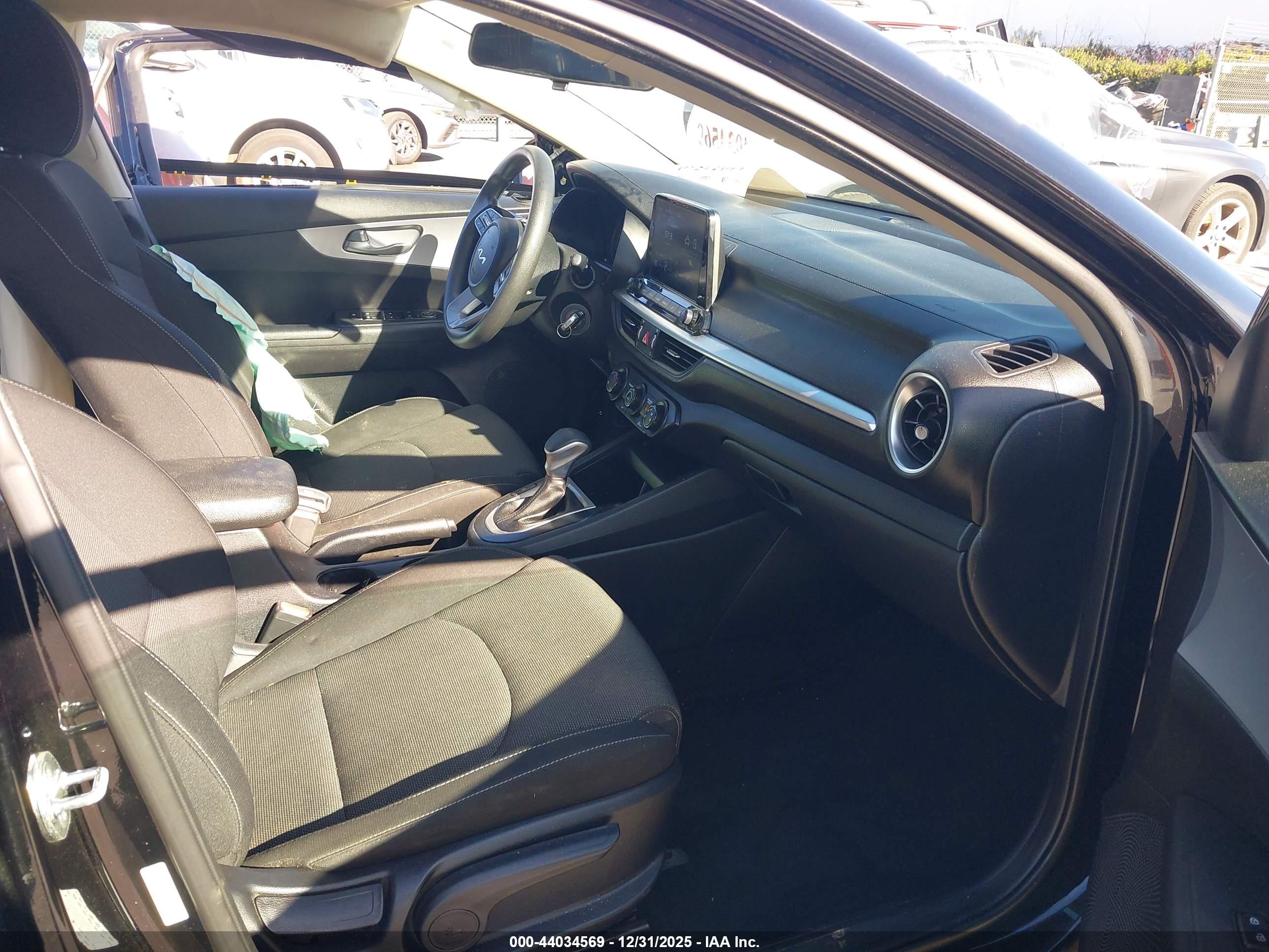 KIA FORTE image 5