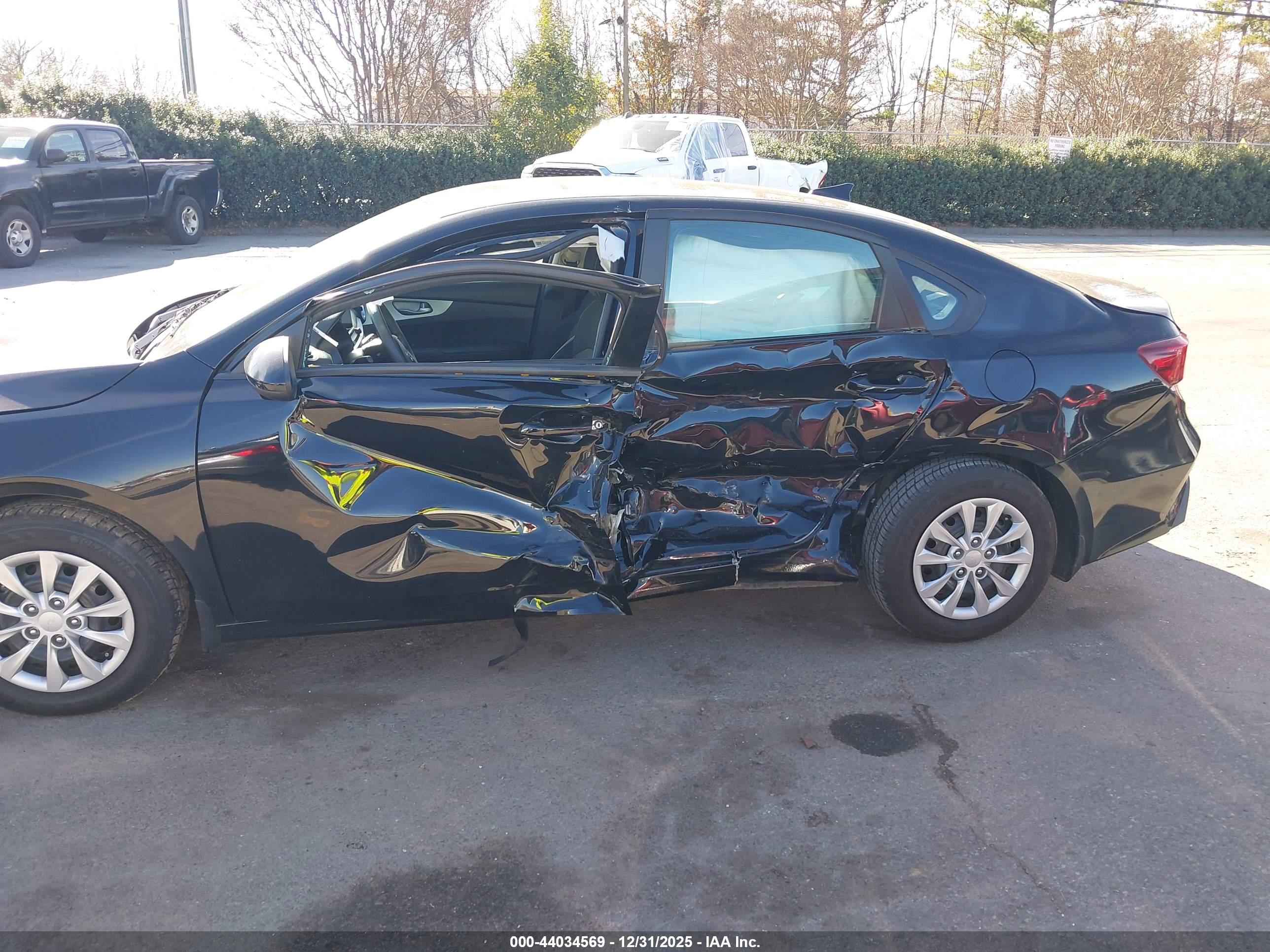 KIA FORTE image 6