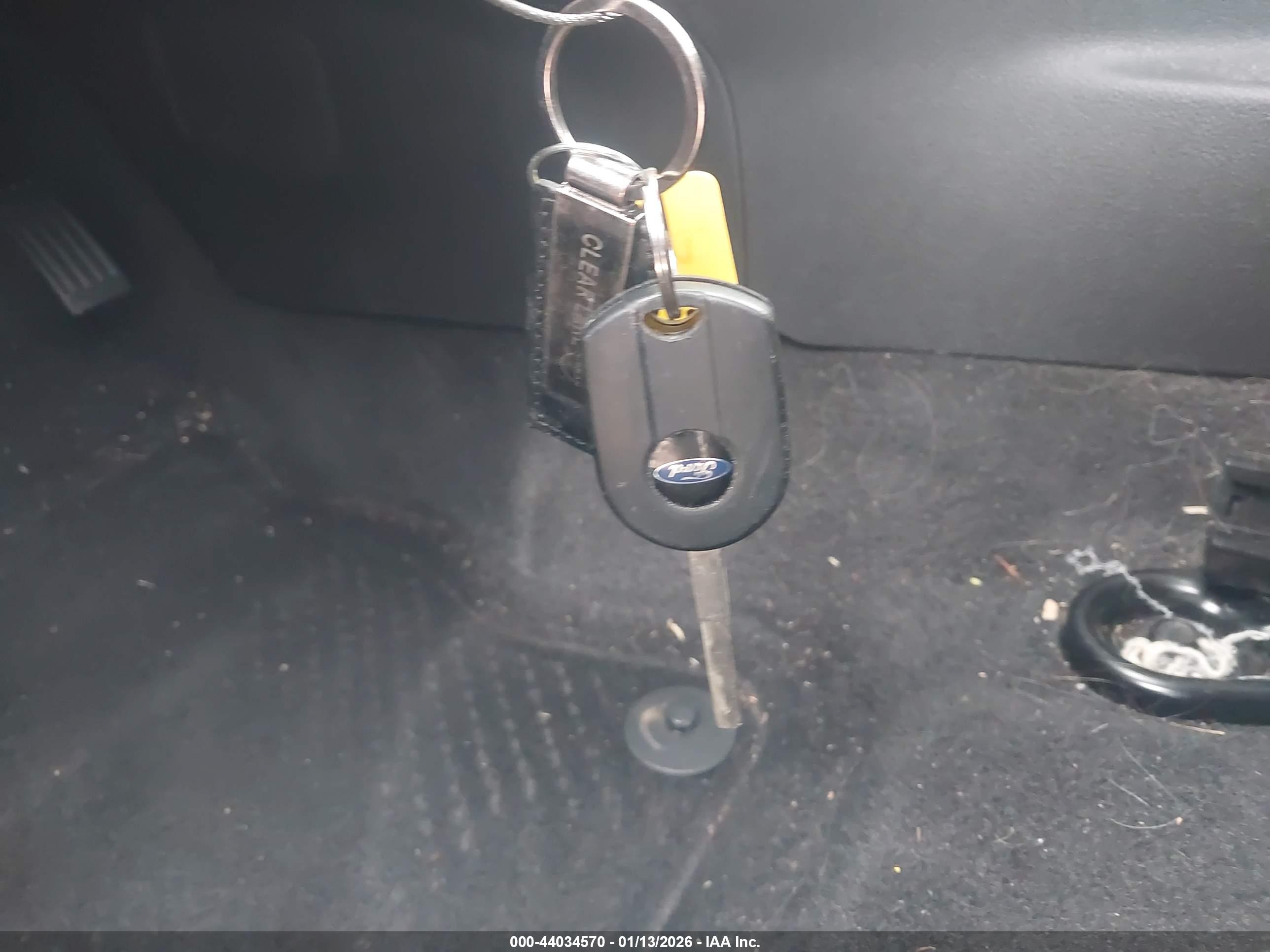 FORD FOCUS image 11