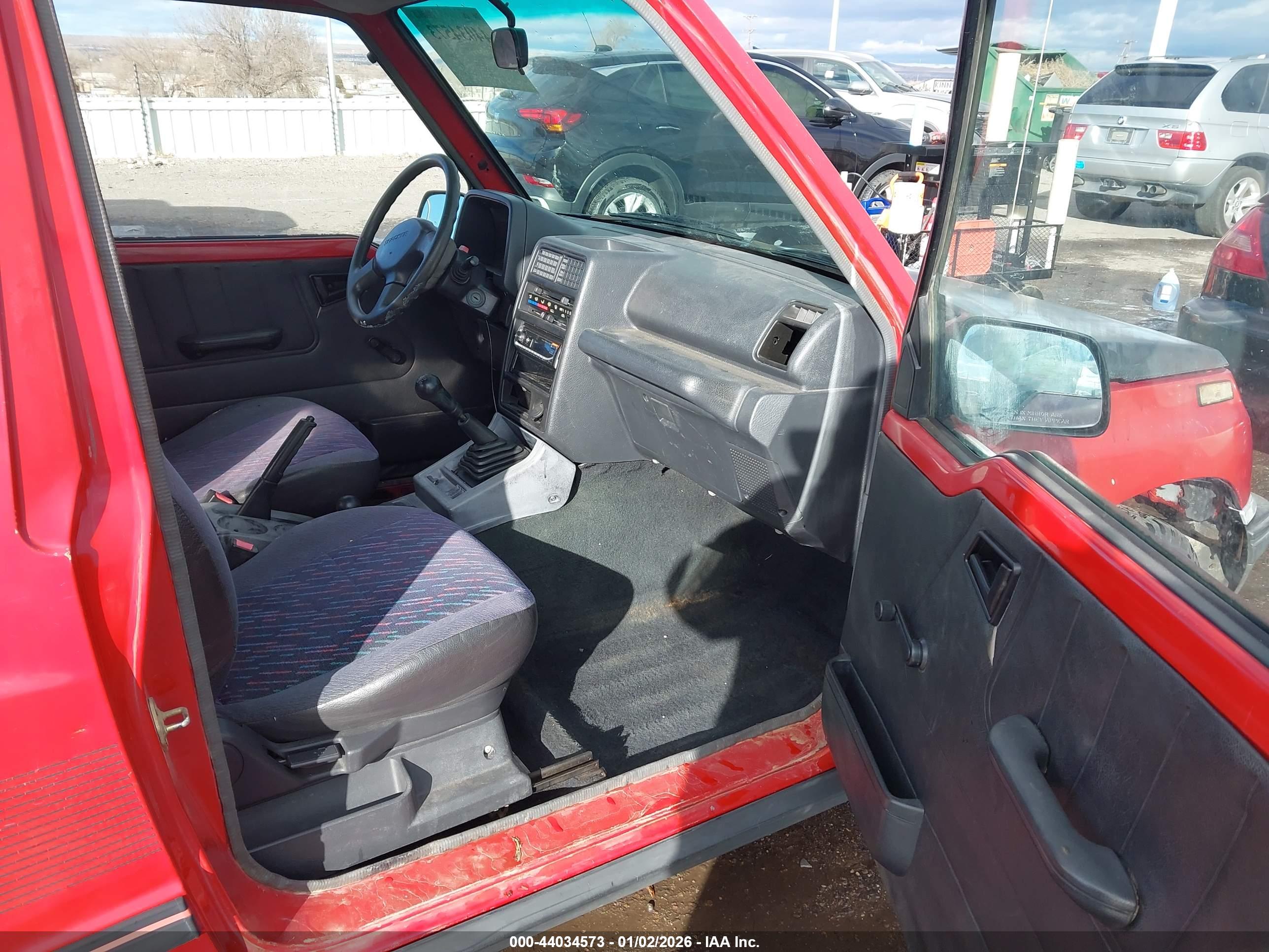 GEO TRACKER image 5