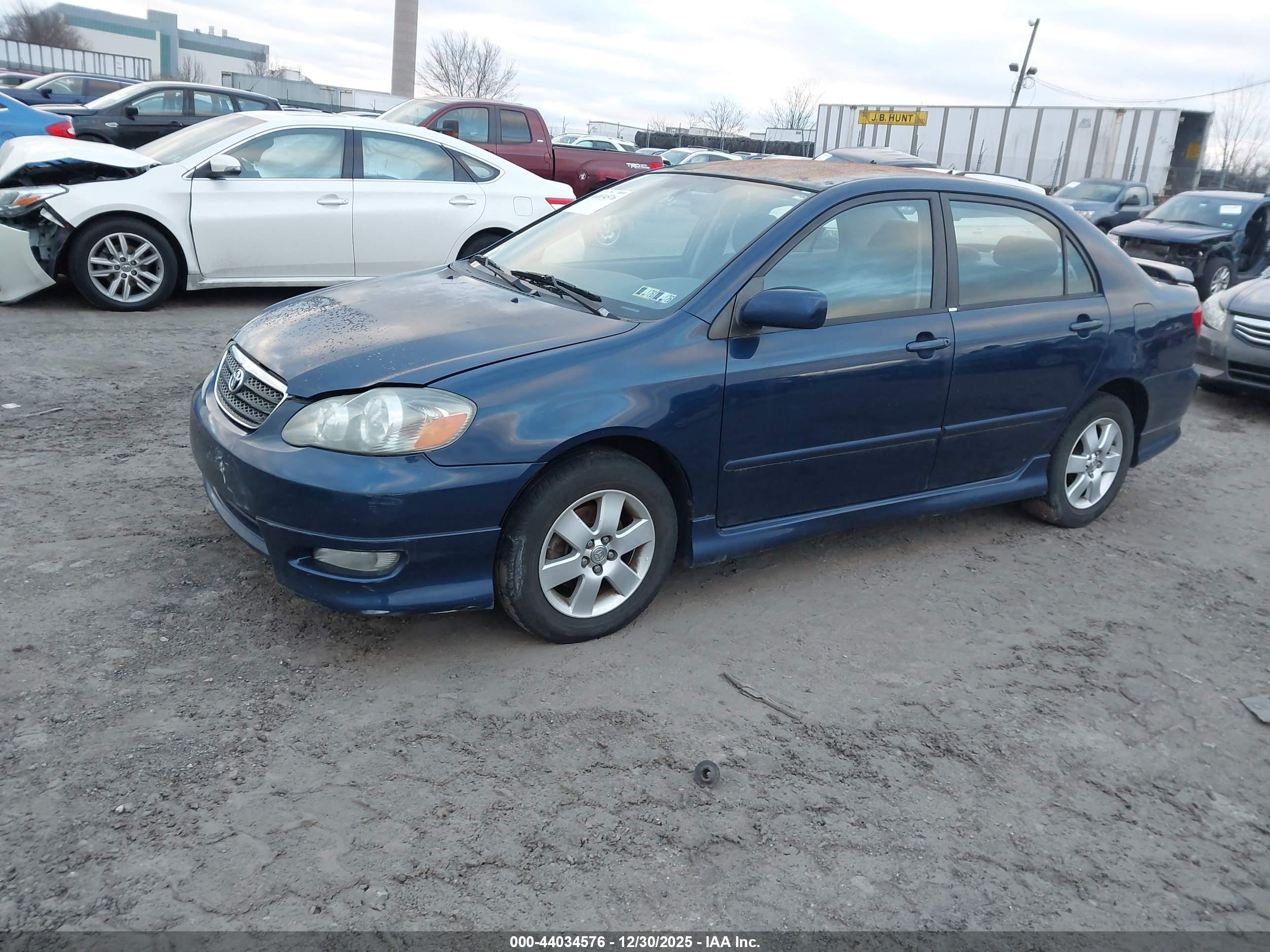 TOYOTA COROLLA image 2