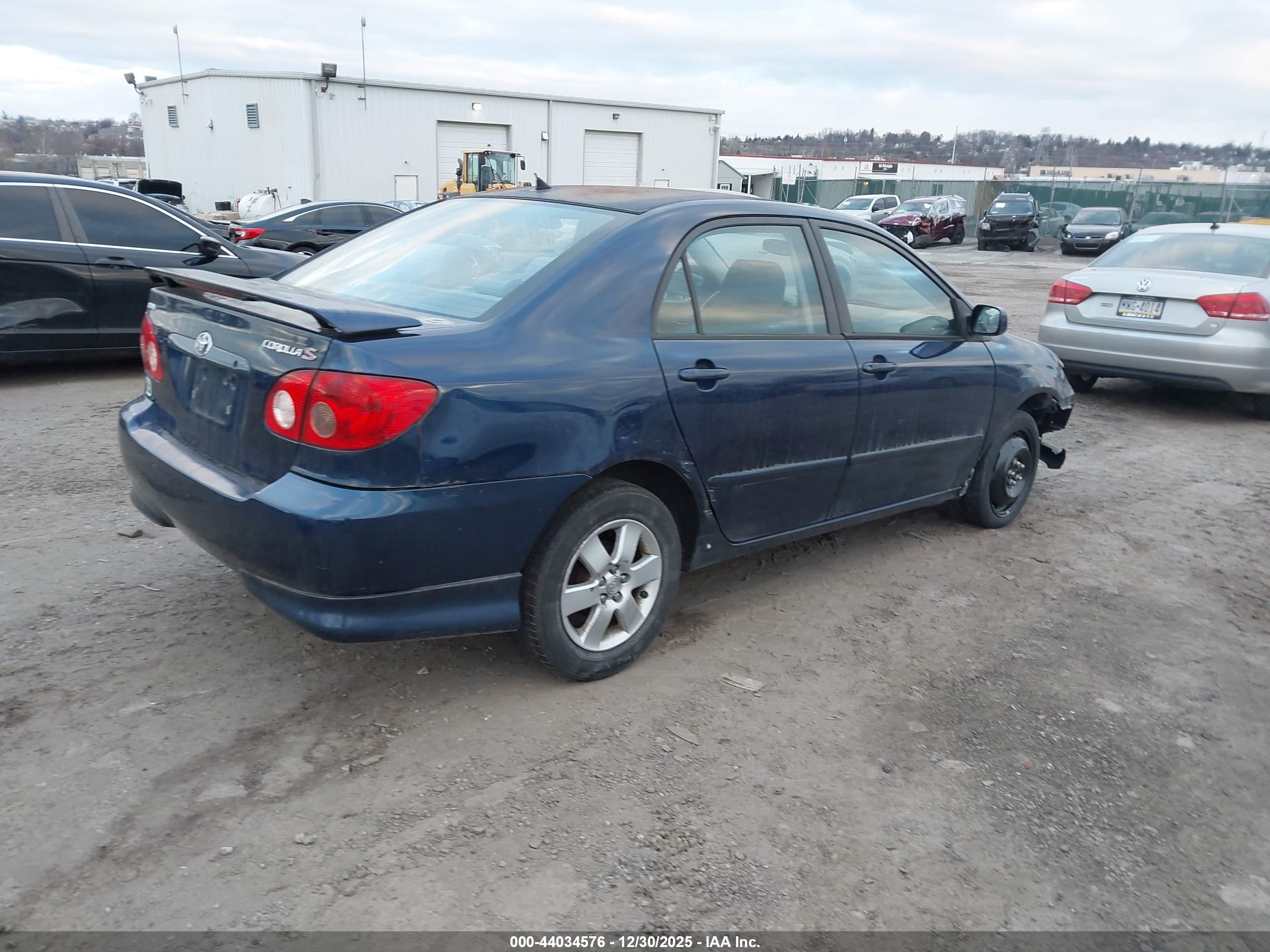 TOYOTA COROLLA image 4
