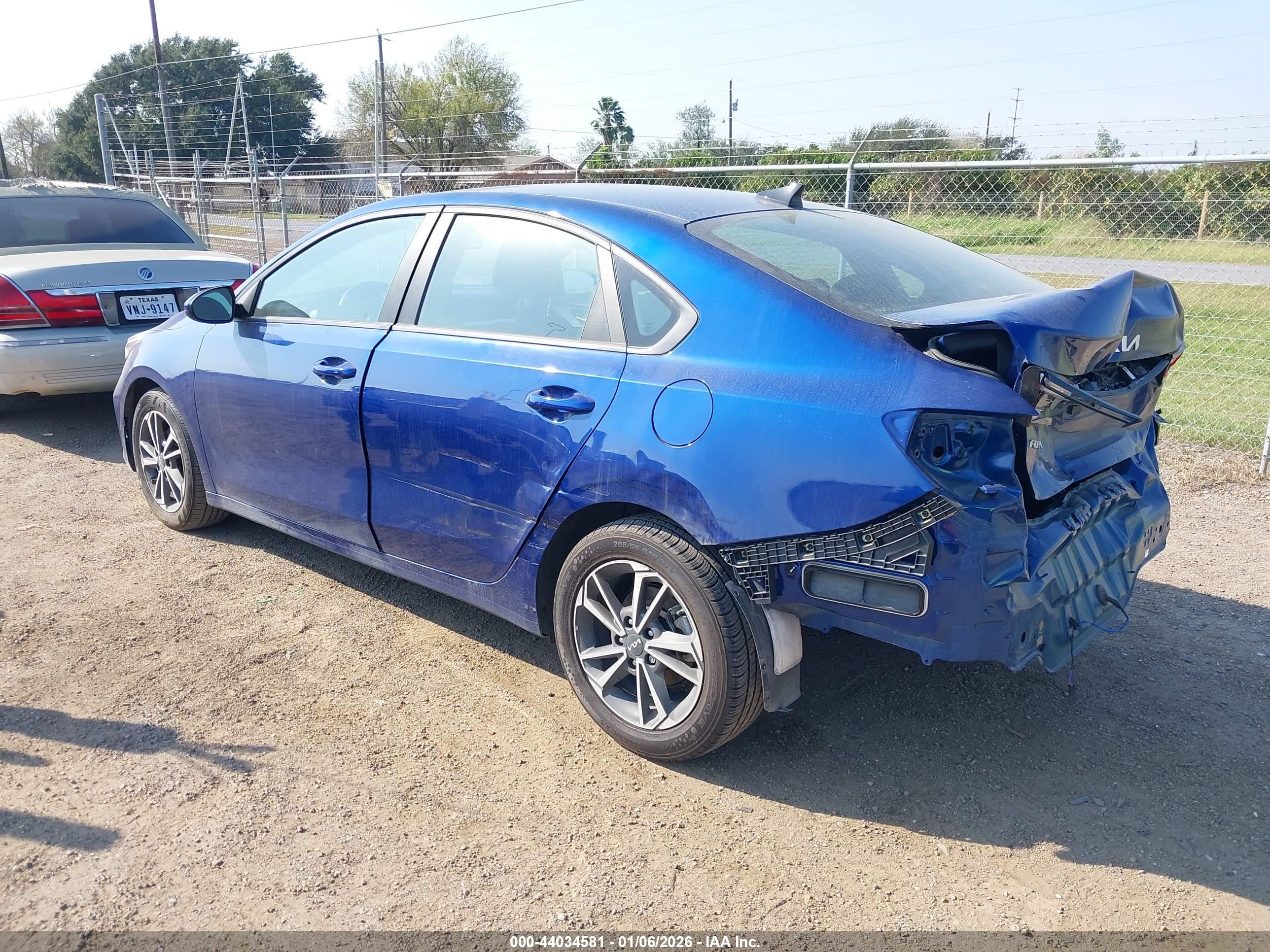 KIA FORTE image 3