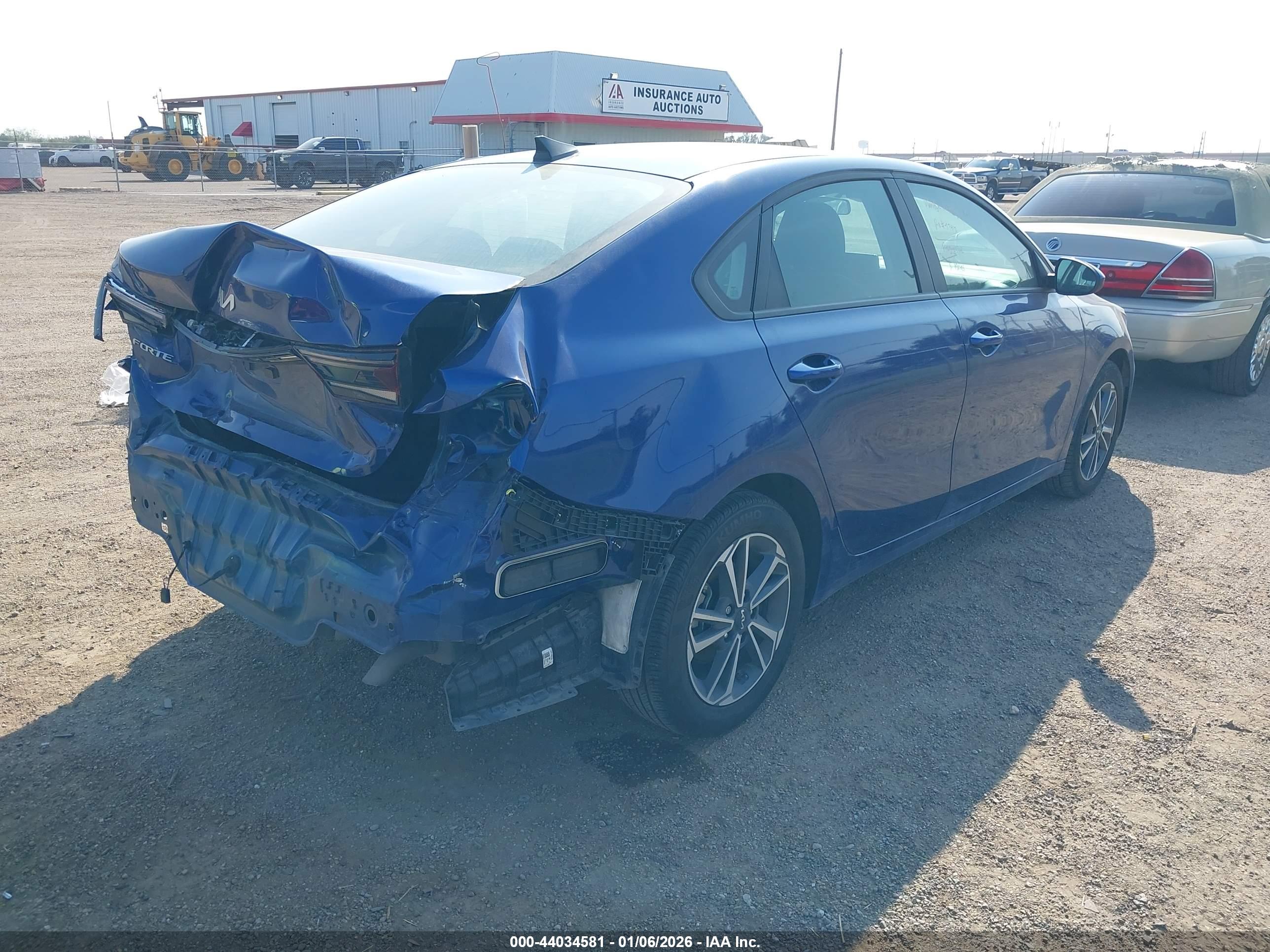 KIA FORTE image 4