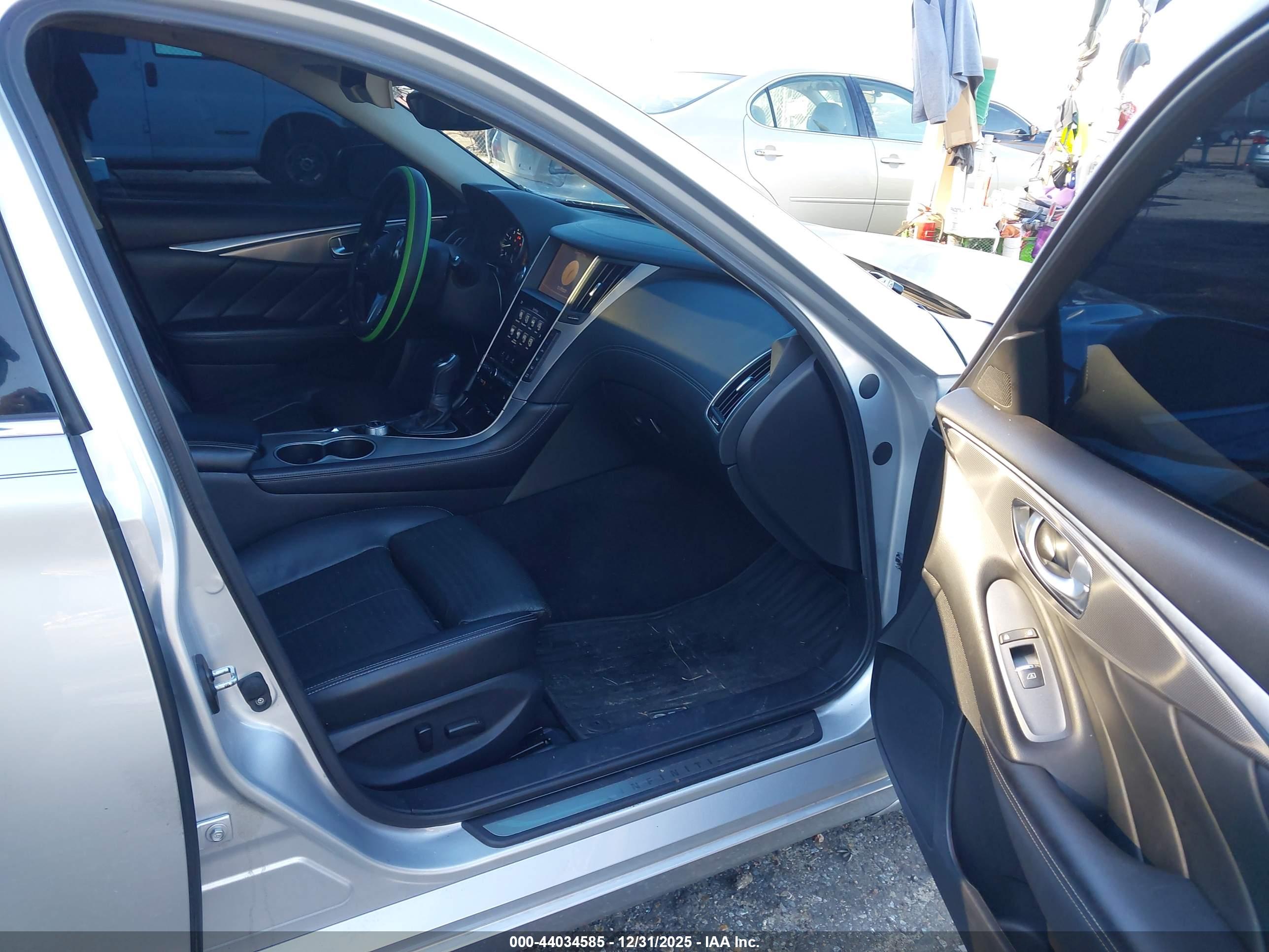 INFINITI Q50 image 5