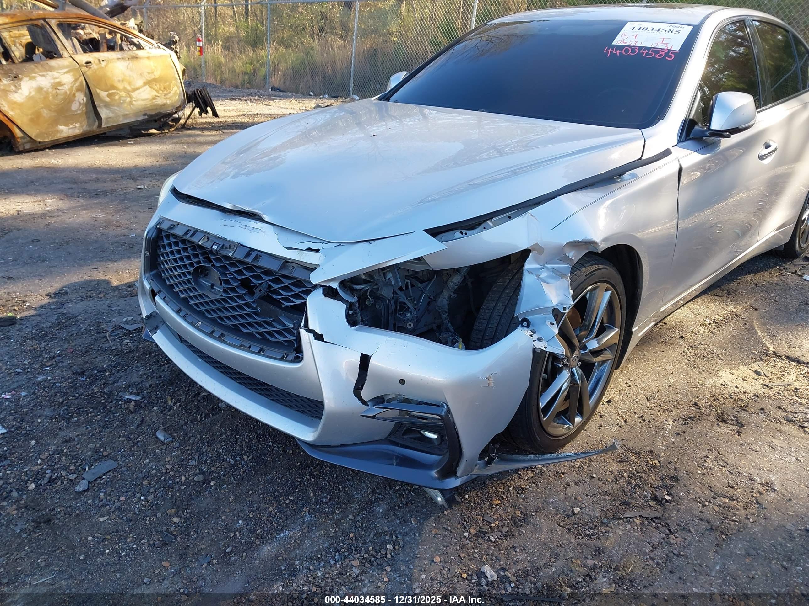 INFINITI Q50 image 6
