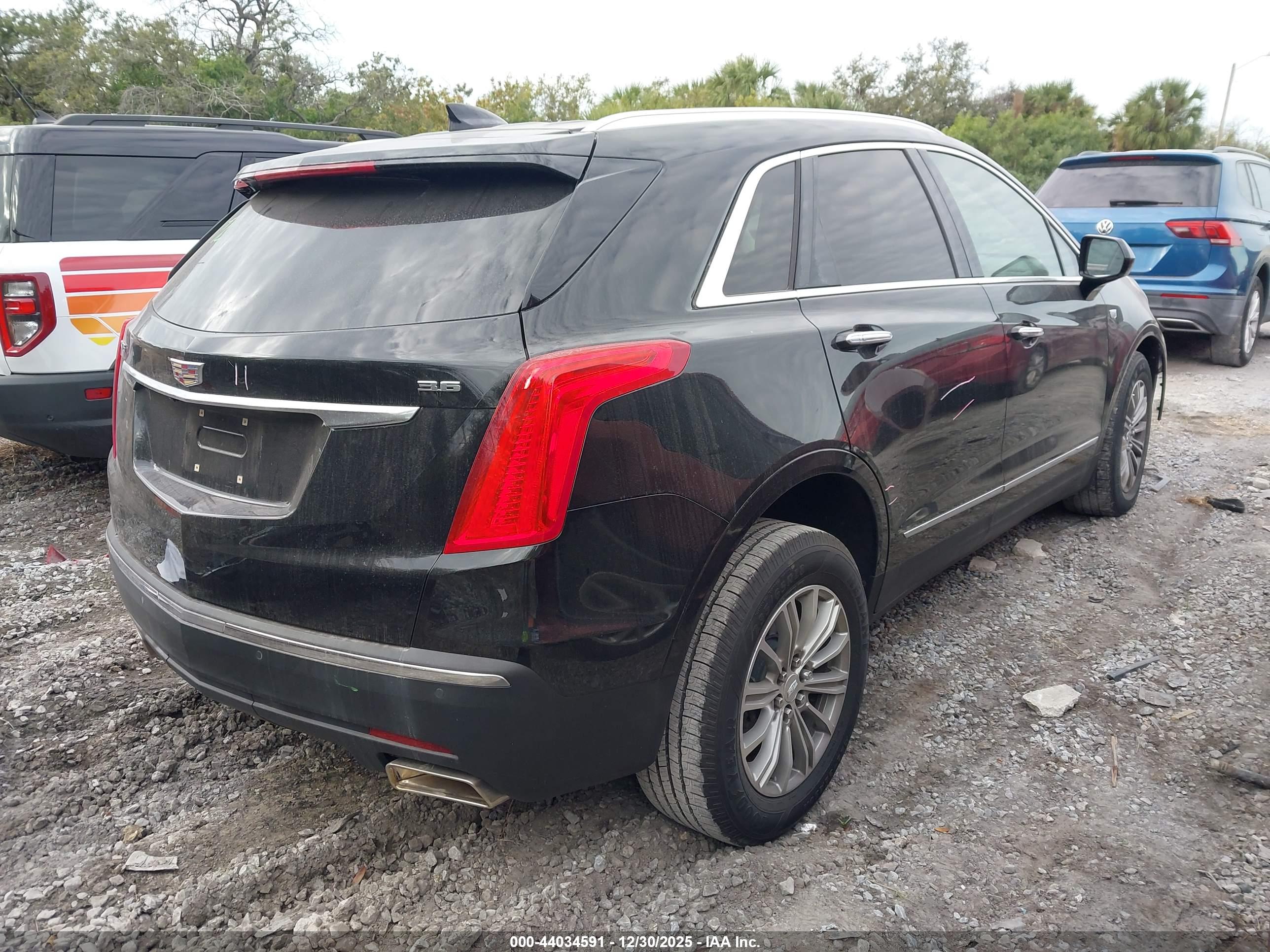 CADILLAC XT5 image 4