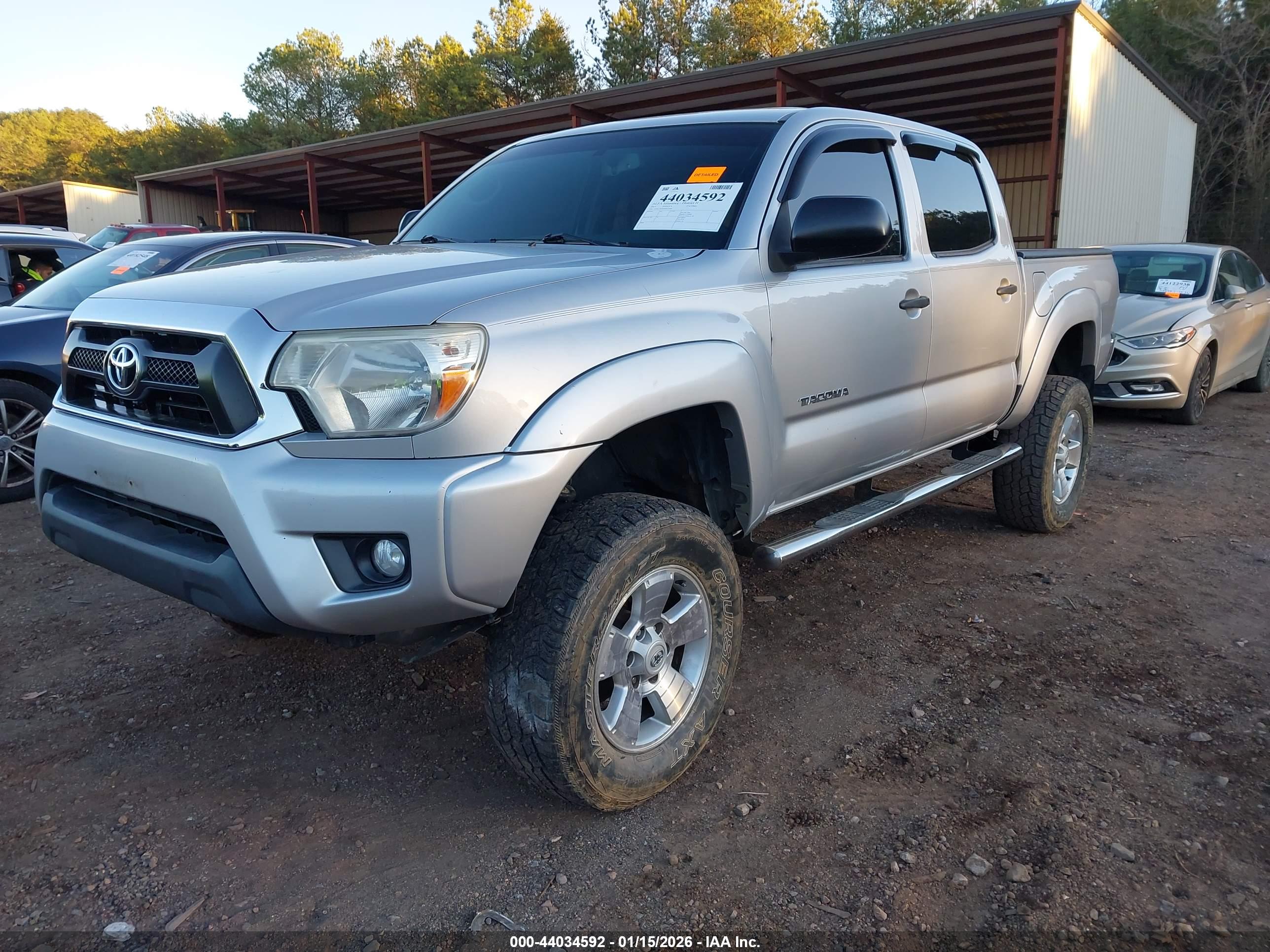TOYOTA TACOMA image 2