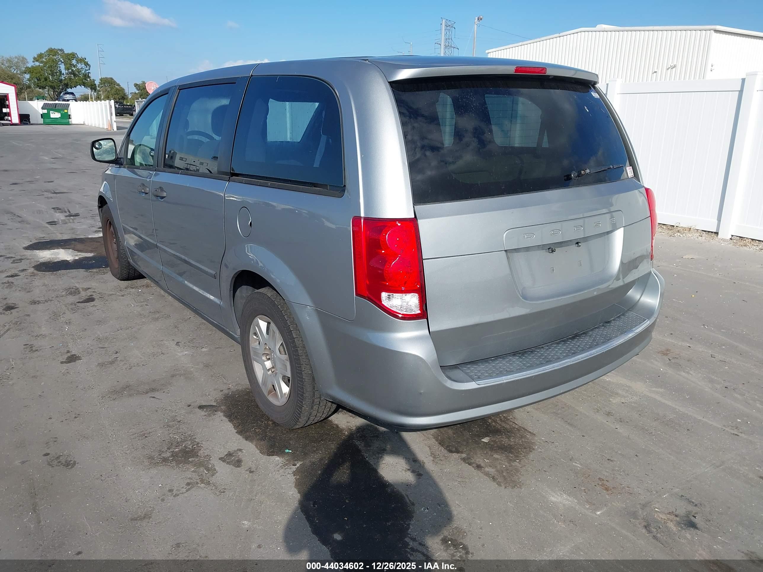 DODGE GRAND image 3